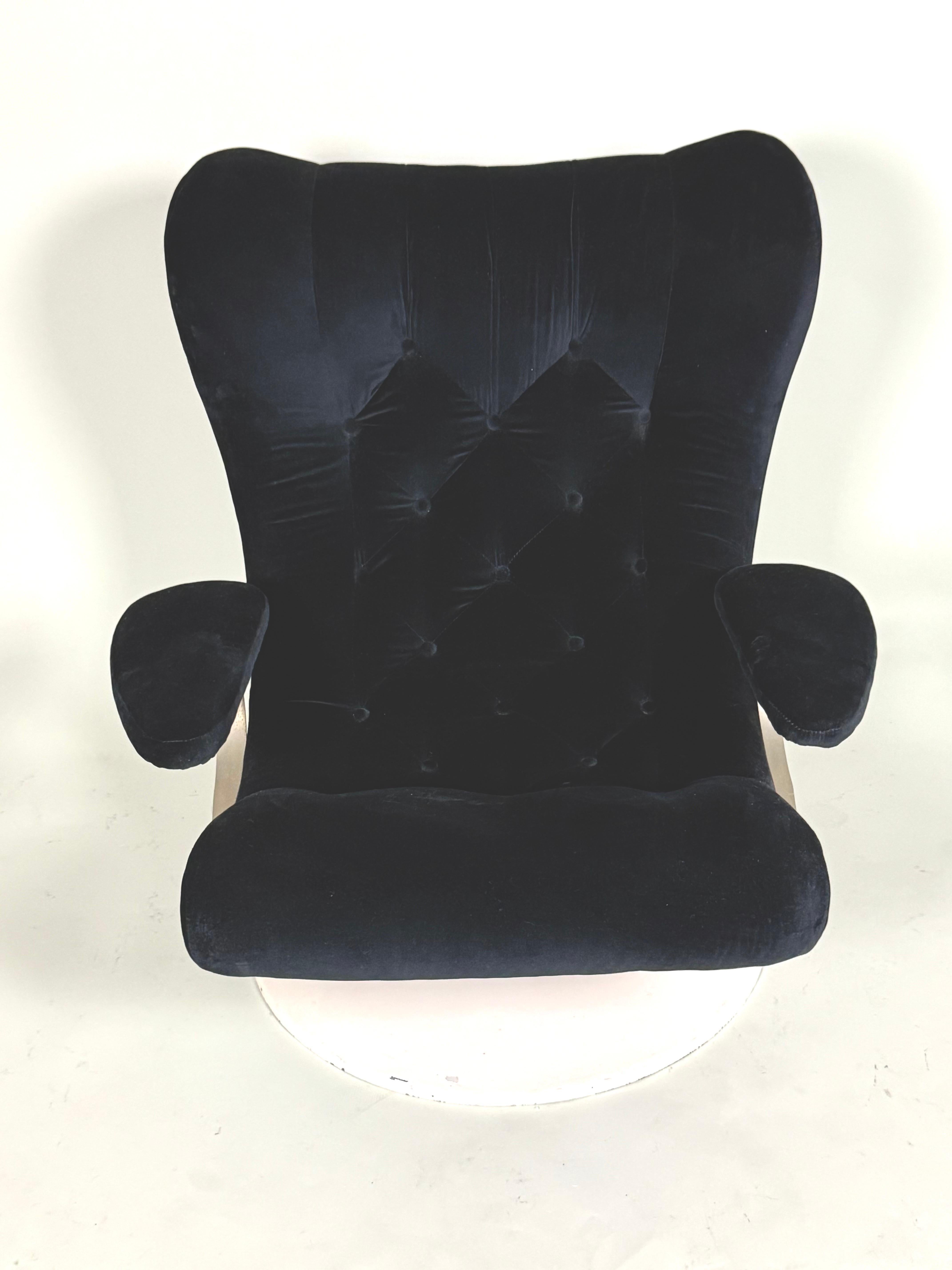 2 Rare Prototype Italian Organic Modern Swivel Lounge Chairs, Joe Colombo, 1970 For Sale 2