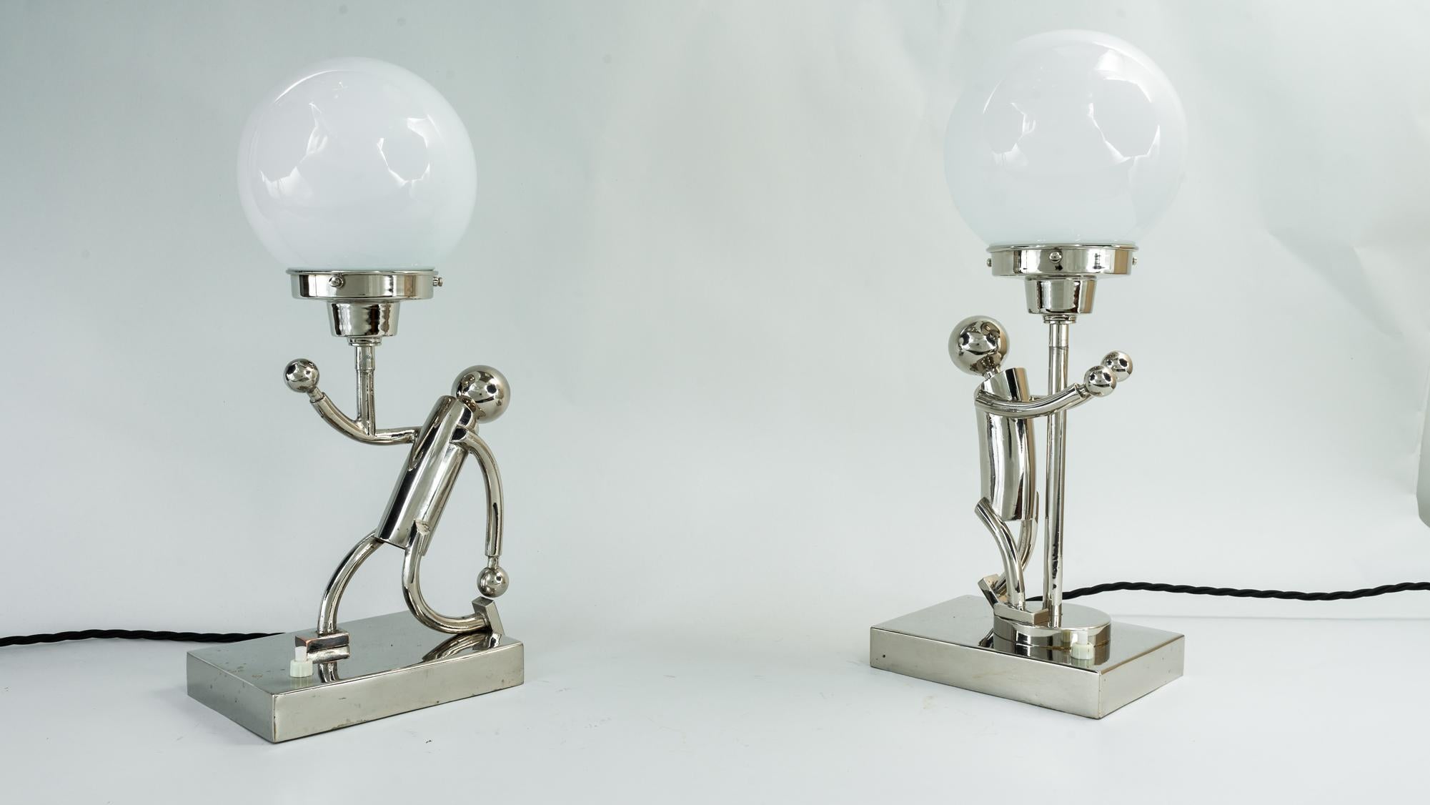 2 Rare Table Lamps in Style of Hagenauer, Vienna, circa 1920s In Good Condition In Wien, AT