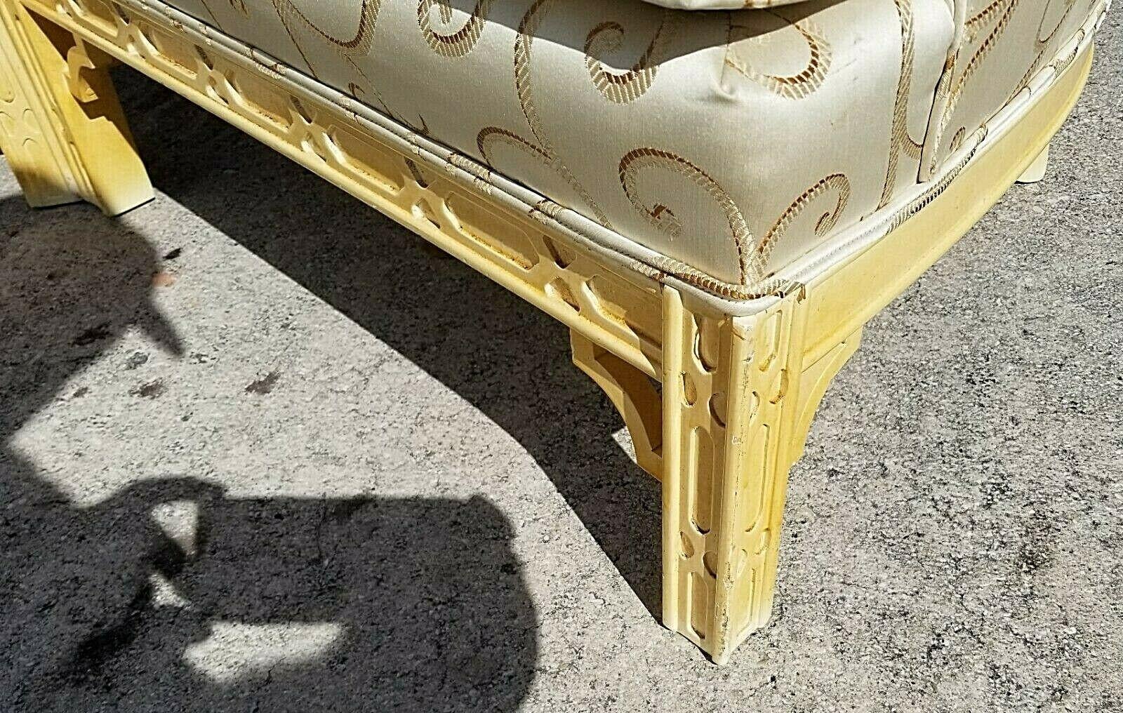 Fauteuils club matelassés « 2 » de style Régence asiatique et chinoiserie en vente 1
