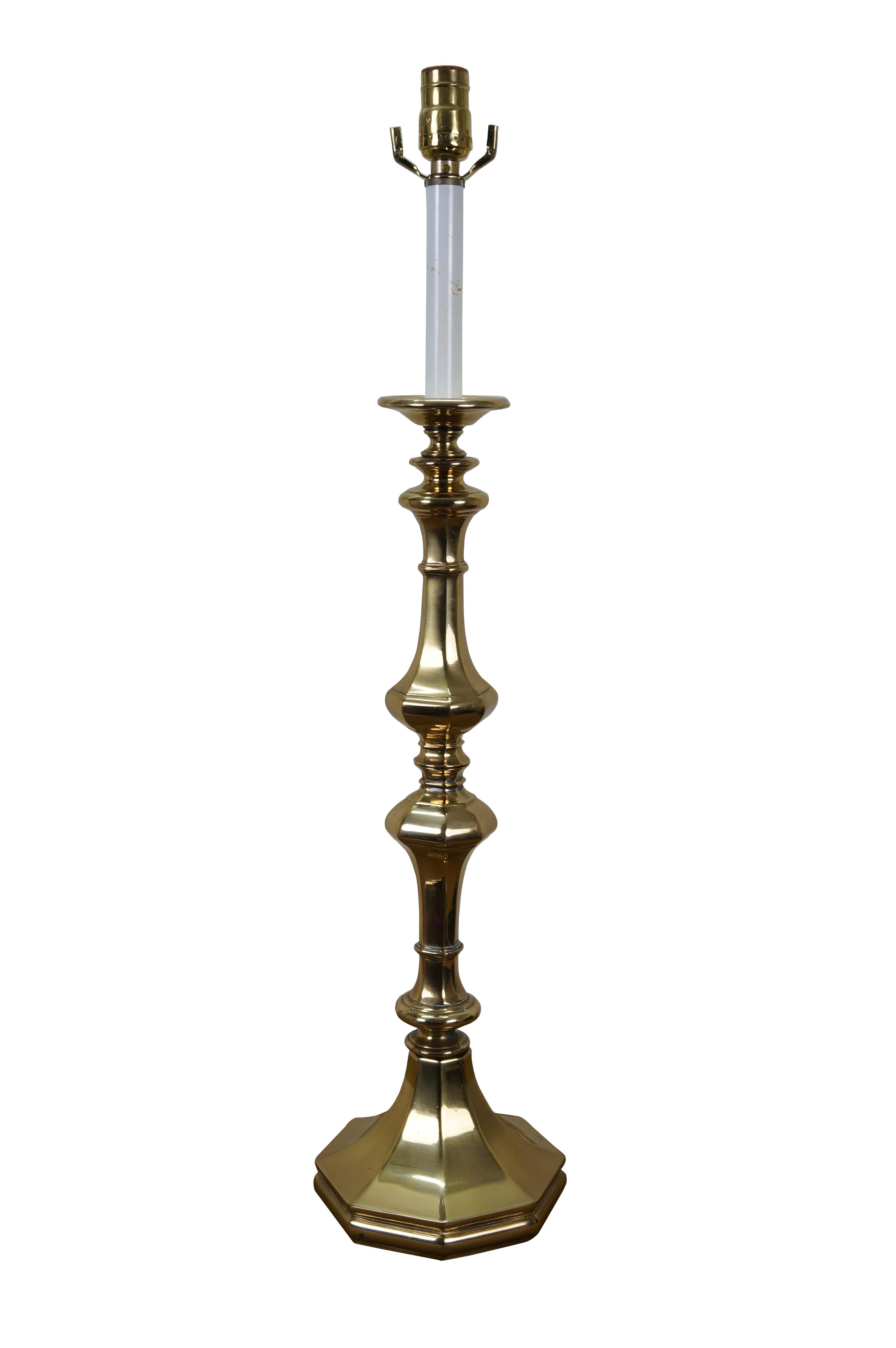 Hollywood Regency 2 Rembrandt Masterpiece Classical Brass Candlestick Buffet Table Lamp Pair 40