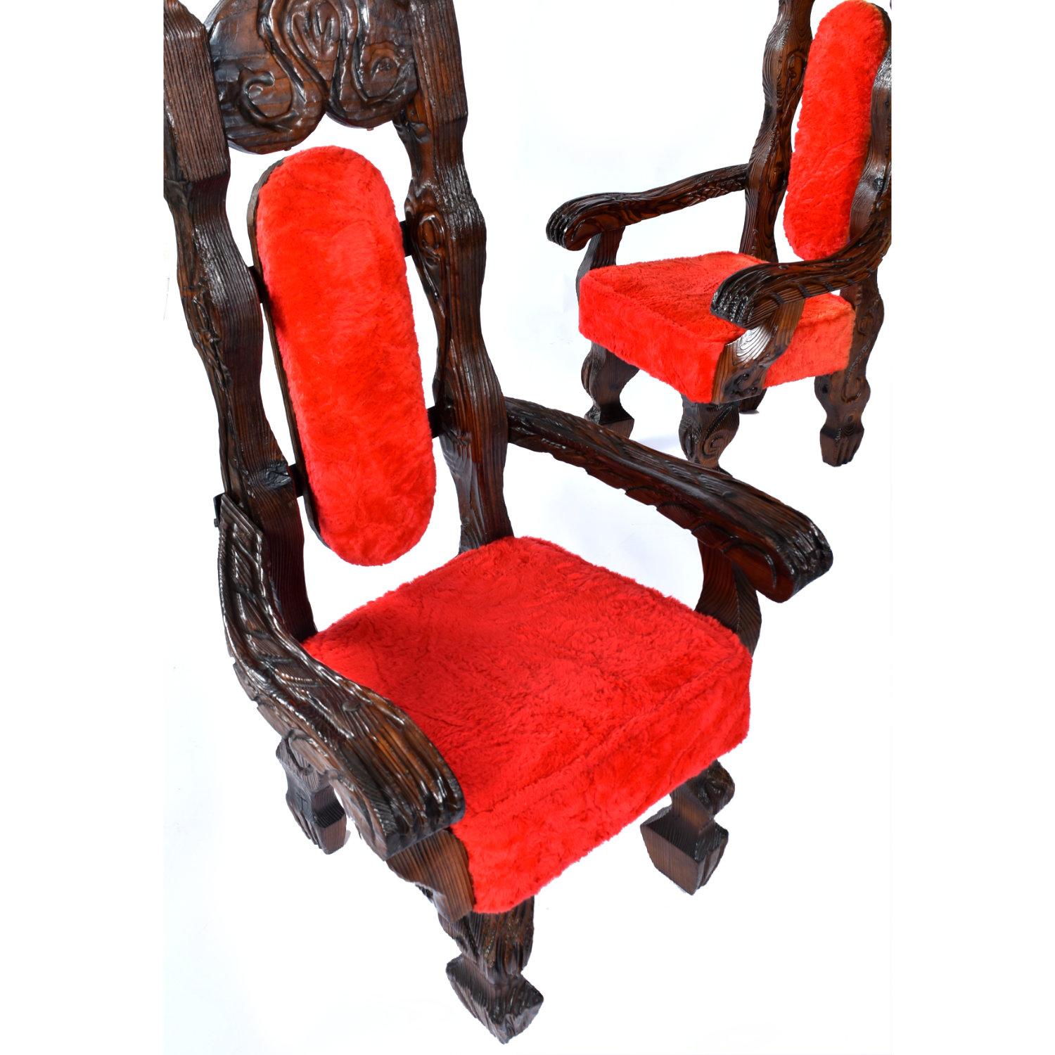 Milieu du XXe siècle Chaises trônes vintage Witco Conquistador Tiki '2' restaurées en fourrure rouge d'origine en vente