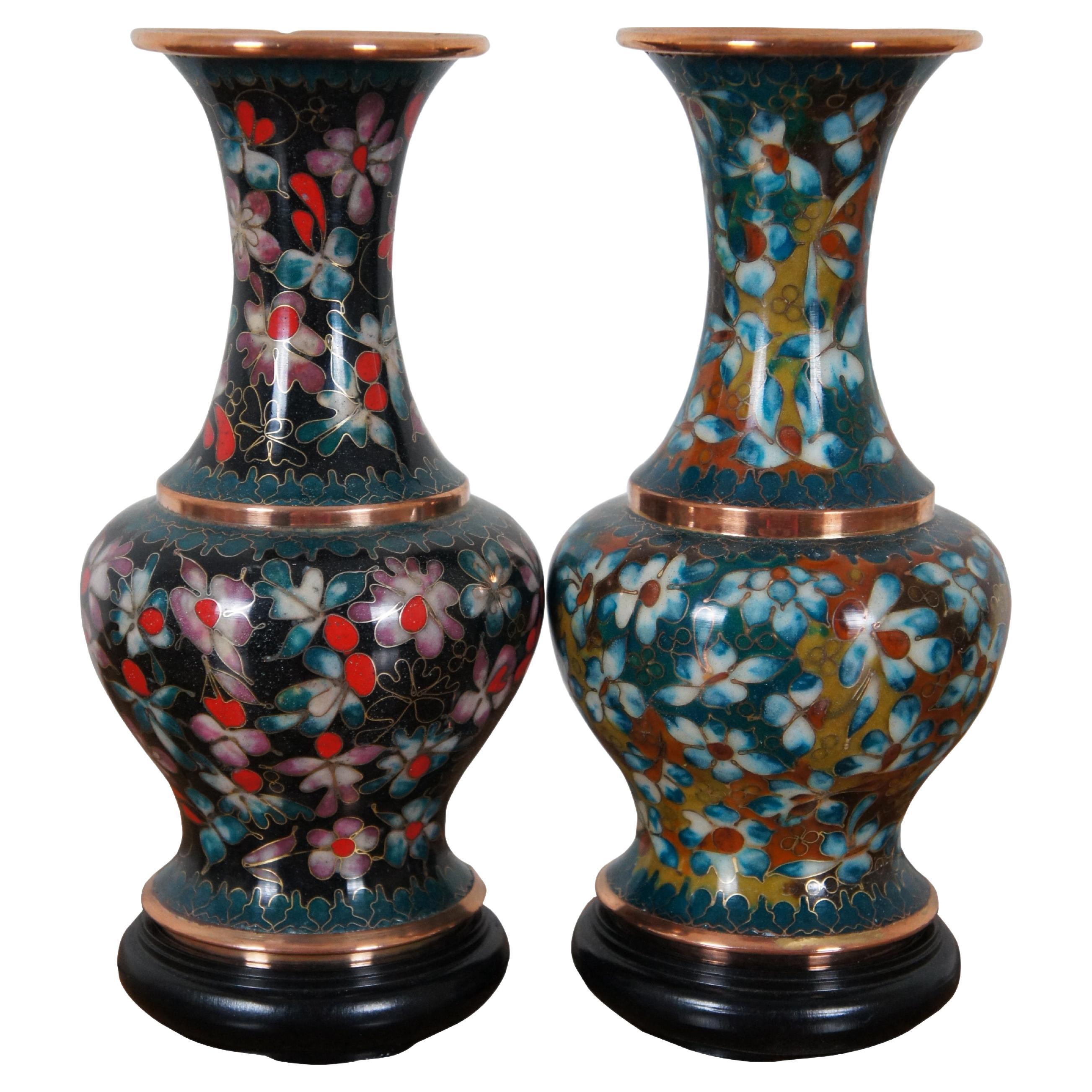 2 Robert Kuo Chinese Cloisonne Copper Enameled Mantel Urns Vases 9" For Sale