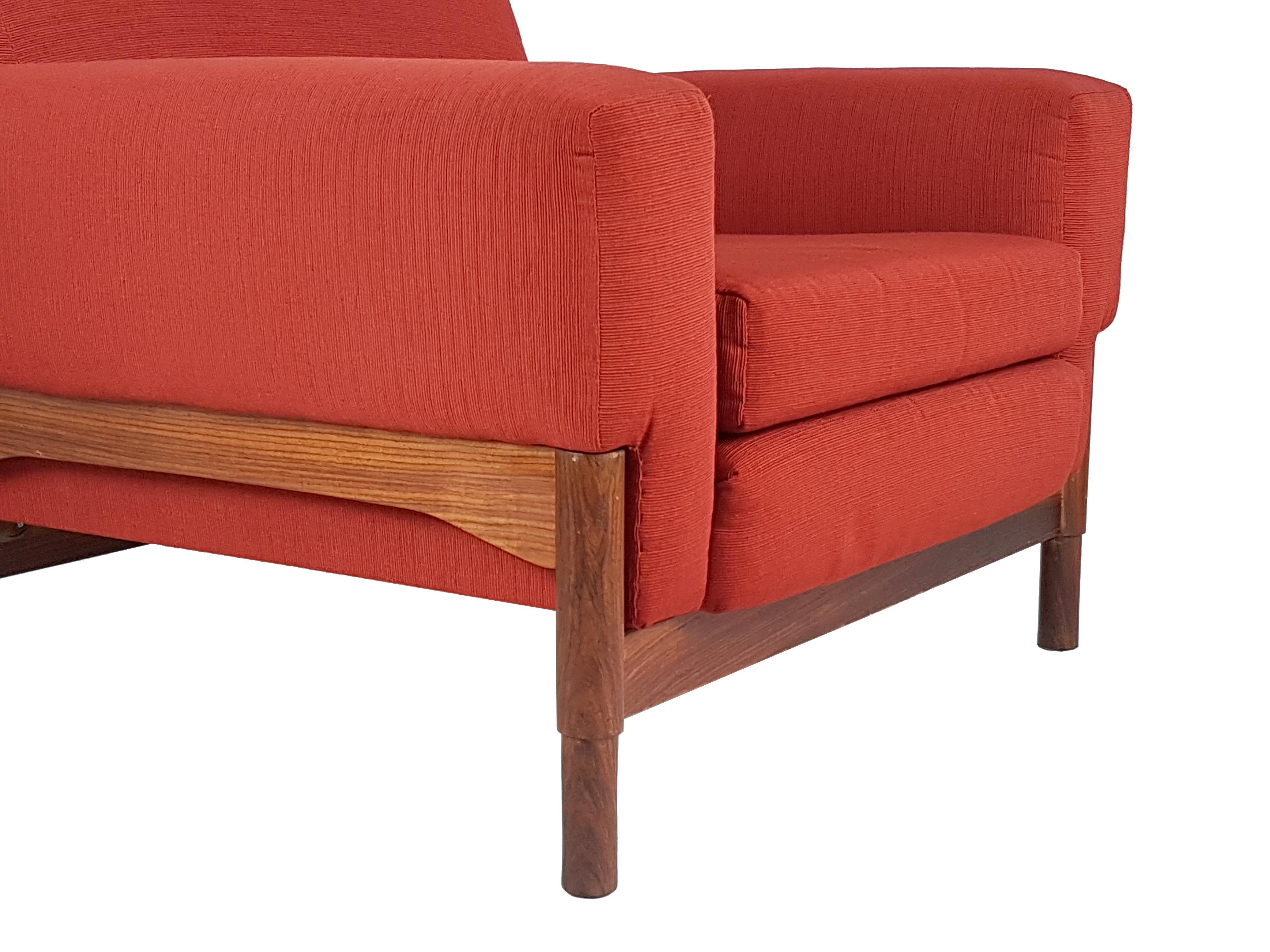 Mid-Century Modern Pair of Wood & Brick Red Fabric 1960 Armchair by S. Saporiti for F.Lli Saporiti For Sale