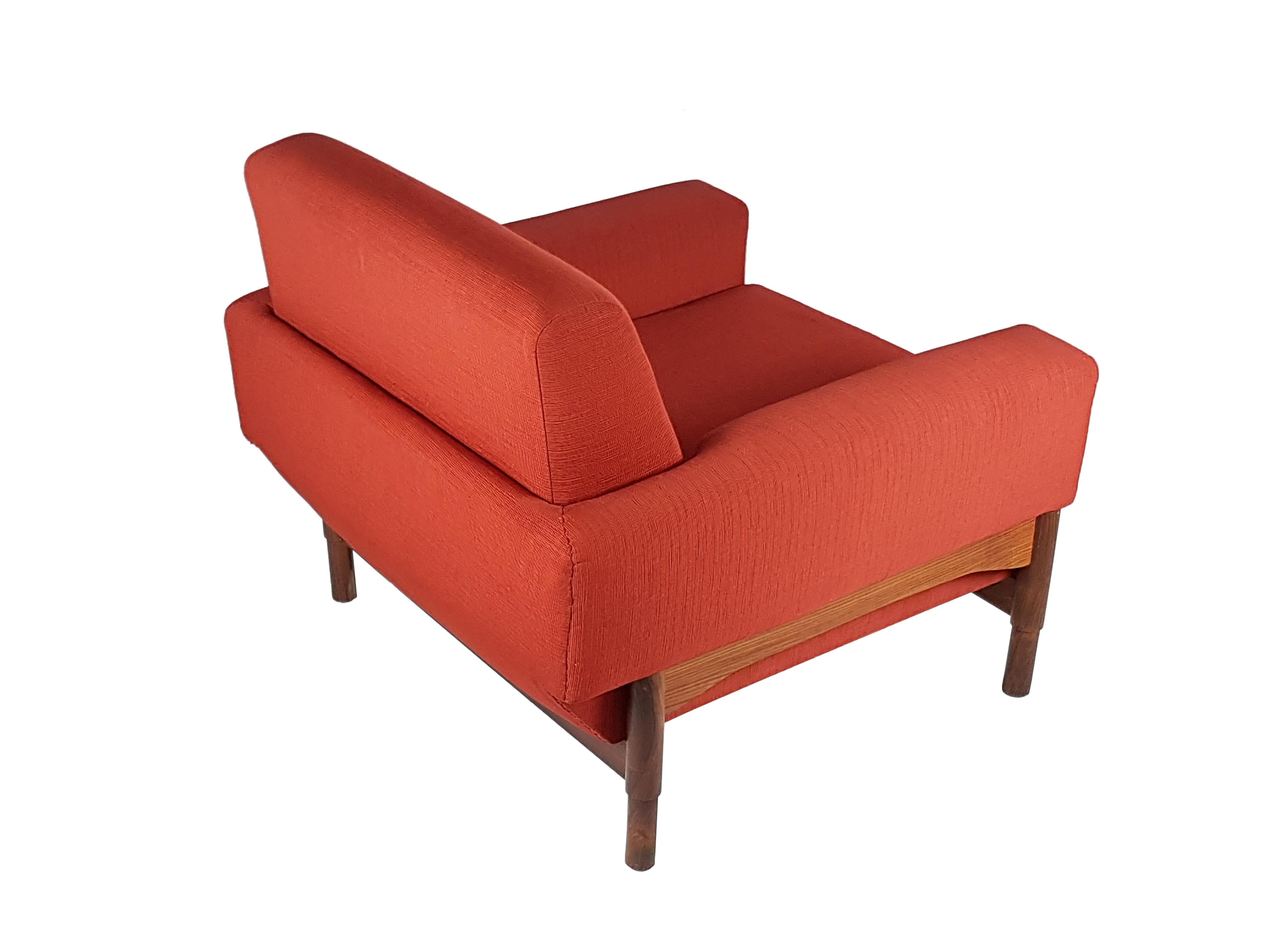 Pair of Wood & Brick Red Fabric 1960 Armchair by S. Saporiti for F.Lli Saporiti For Sale 2