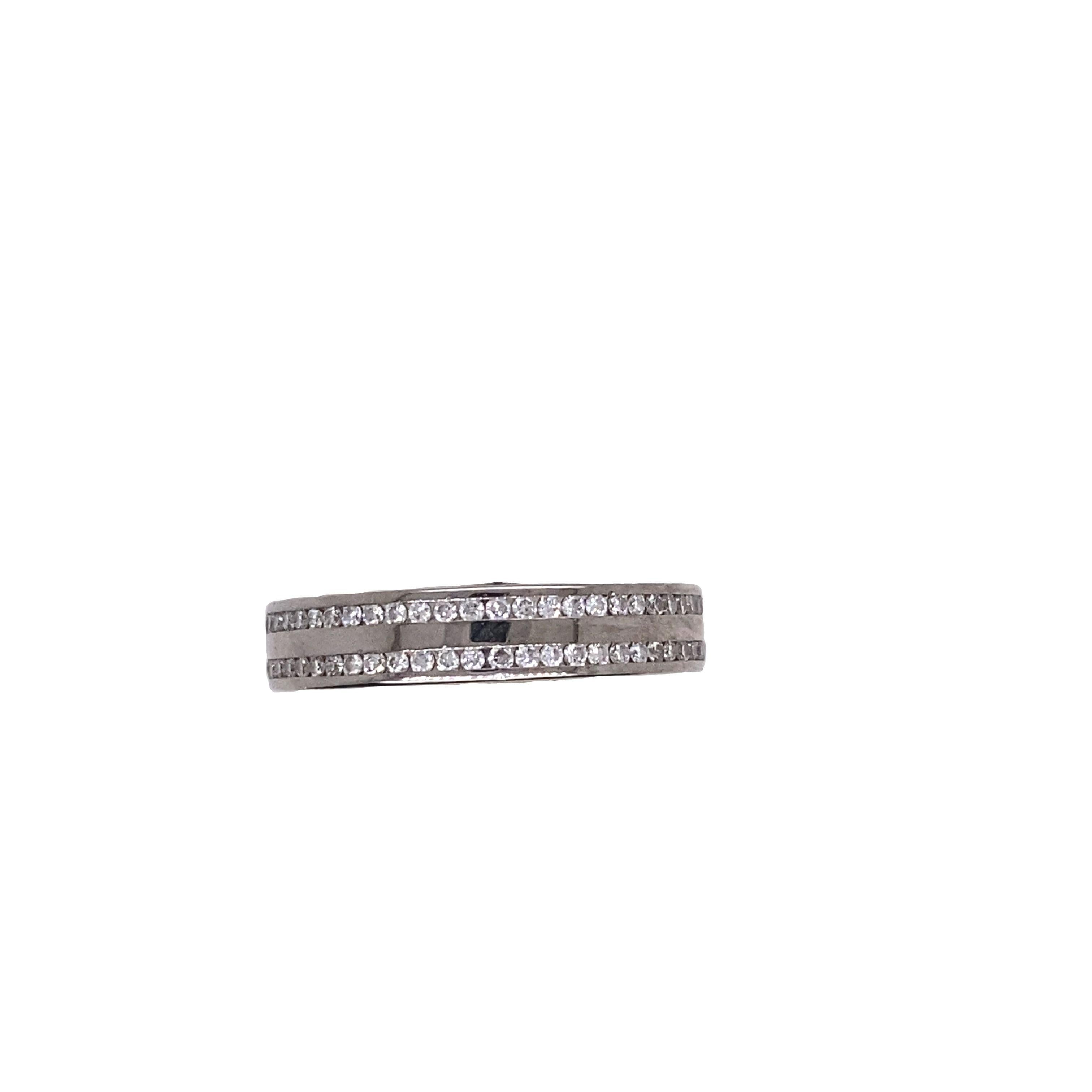 2-Row Diamond Full Set 0.50ct Diamond Wedding Band in 18ct White Gold  In Excellent Condition For Sale In London, GB
