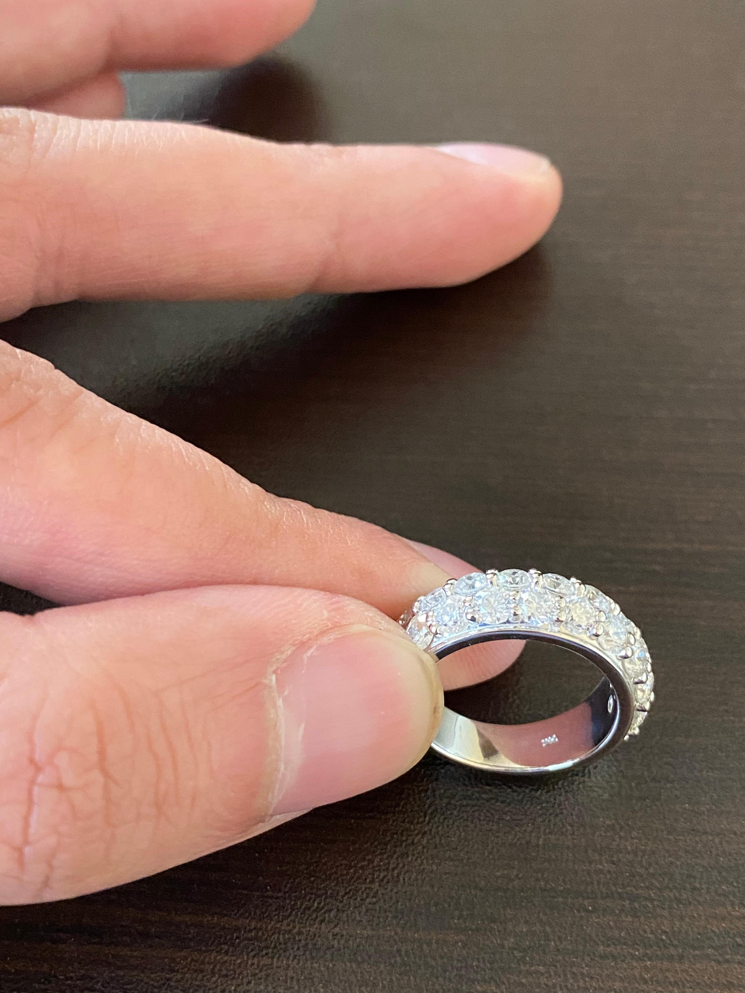 2-reihiger Diamantring mit 3 Karat im Zustand „Neu“ im Angebot in Great Neck, NY