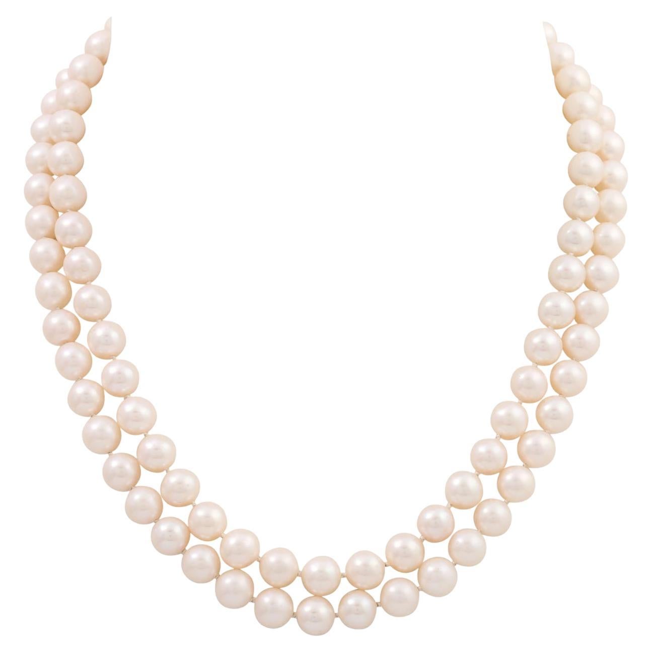 Pearl Necklace 3 Rows with Clasp For Sale at 1stDibs