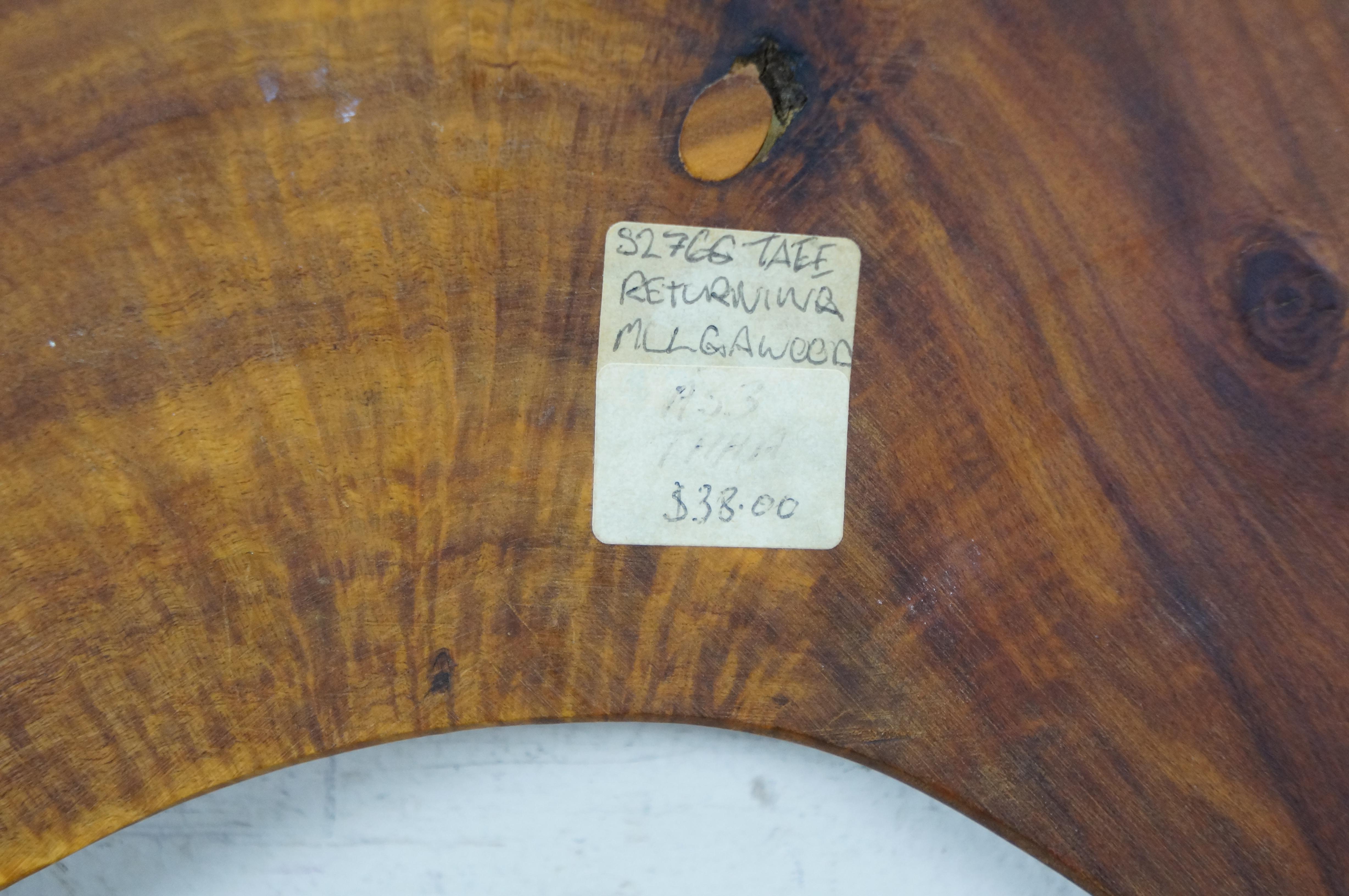 2 Roy Barker firmati Boomerang australiani aborigeni in legno di Mulga, bastoni da lancio in vendita 3