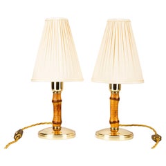 2 lampes de table en bambou Rupert Nikoll avec abat-jour en tissu Autriche années 1950