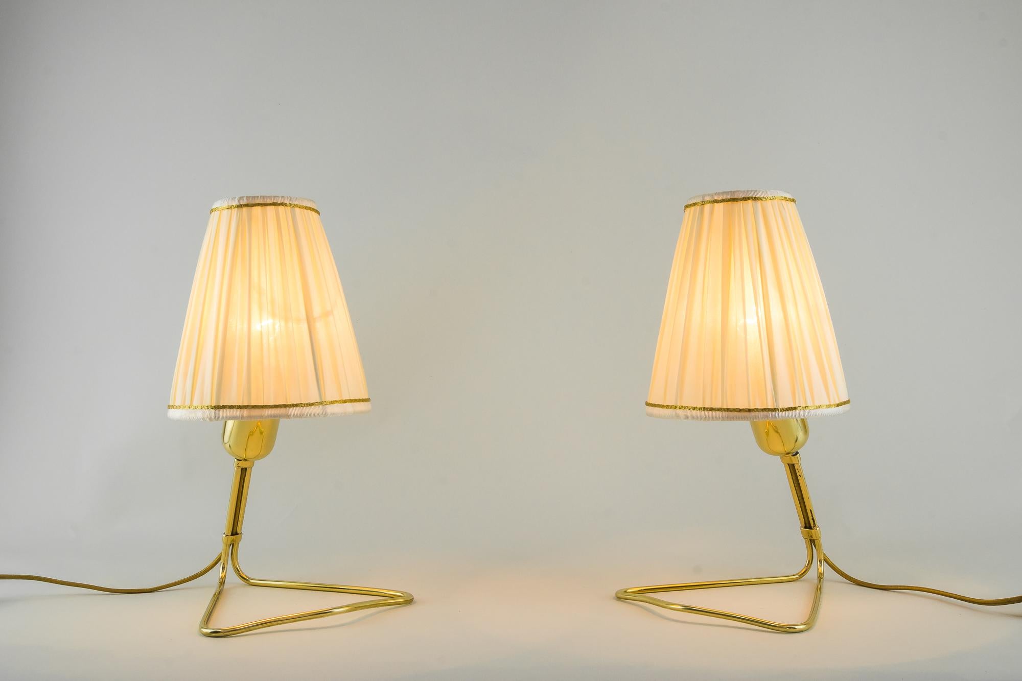 2 Rupert Nikoll Tischlampen Wien ca. 1950er Jahre mit Stoffschirmen im Angebot 3