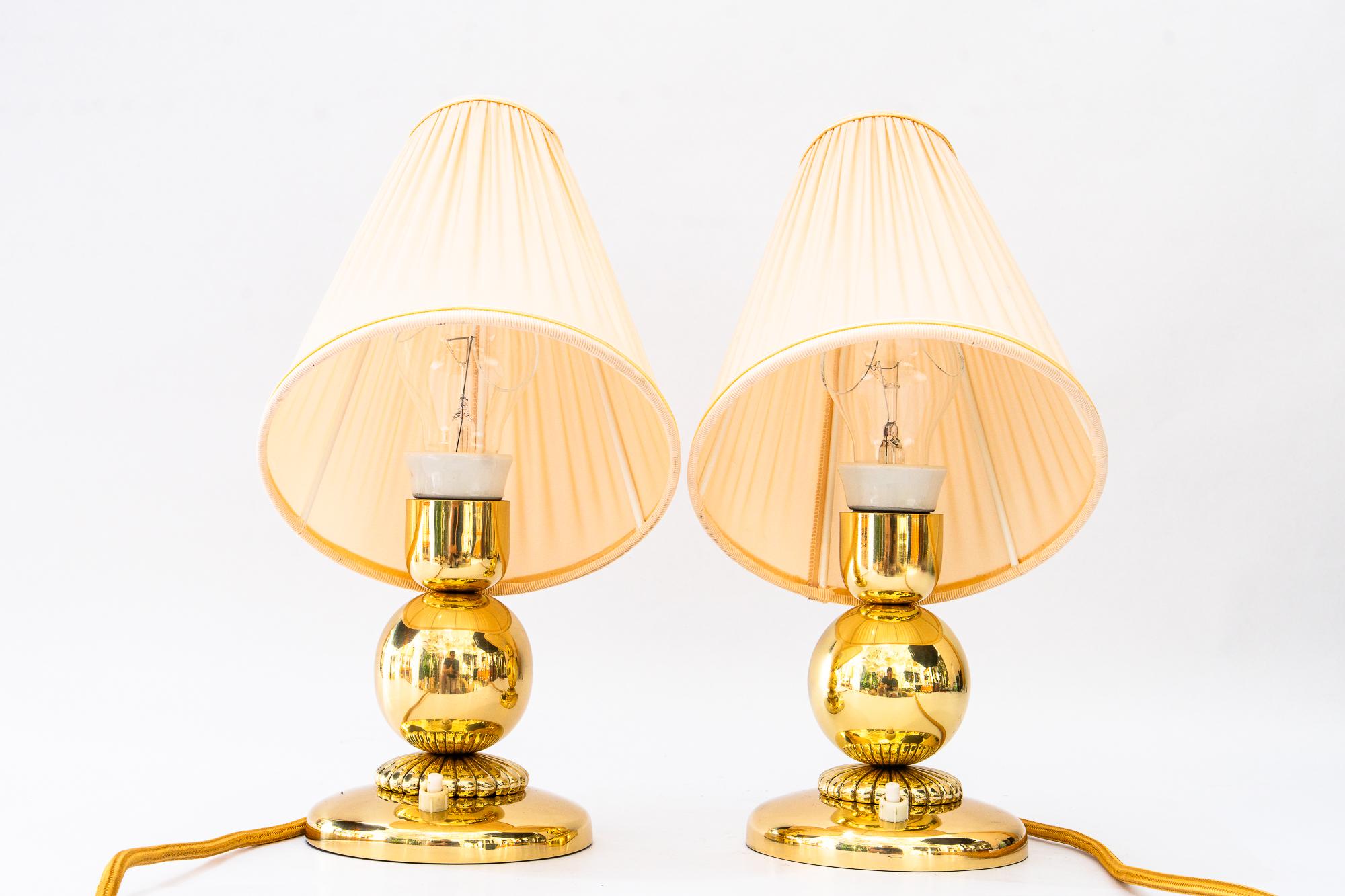 2 lampes de table Rupert Nikoll avec abat-jour en tissu vienne vers 1950 Bon état - En vente à Wien, AT