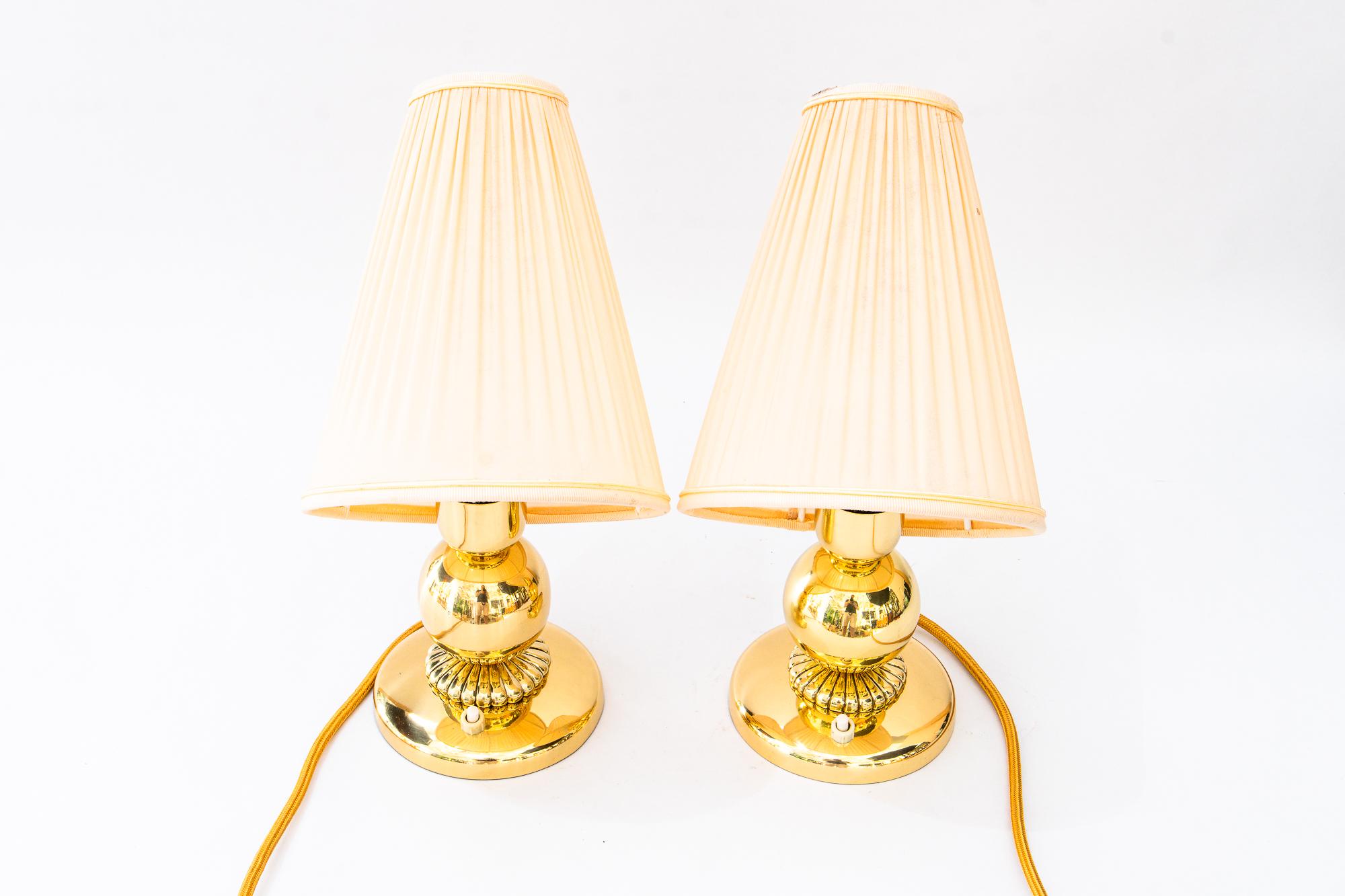 Milieu du XXe siècle 2 lampes de table Rupert Nikoll avec abat-jour en tissu vienne vers 1950 en vente