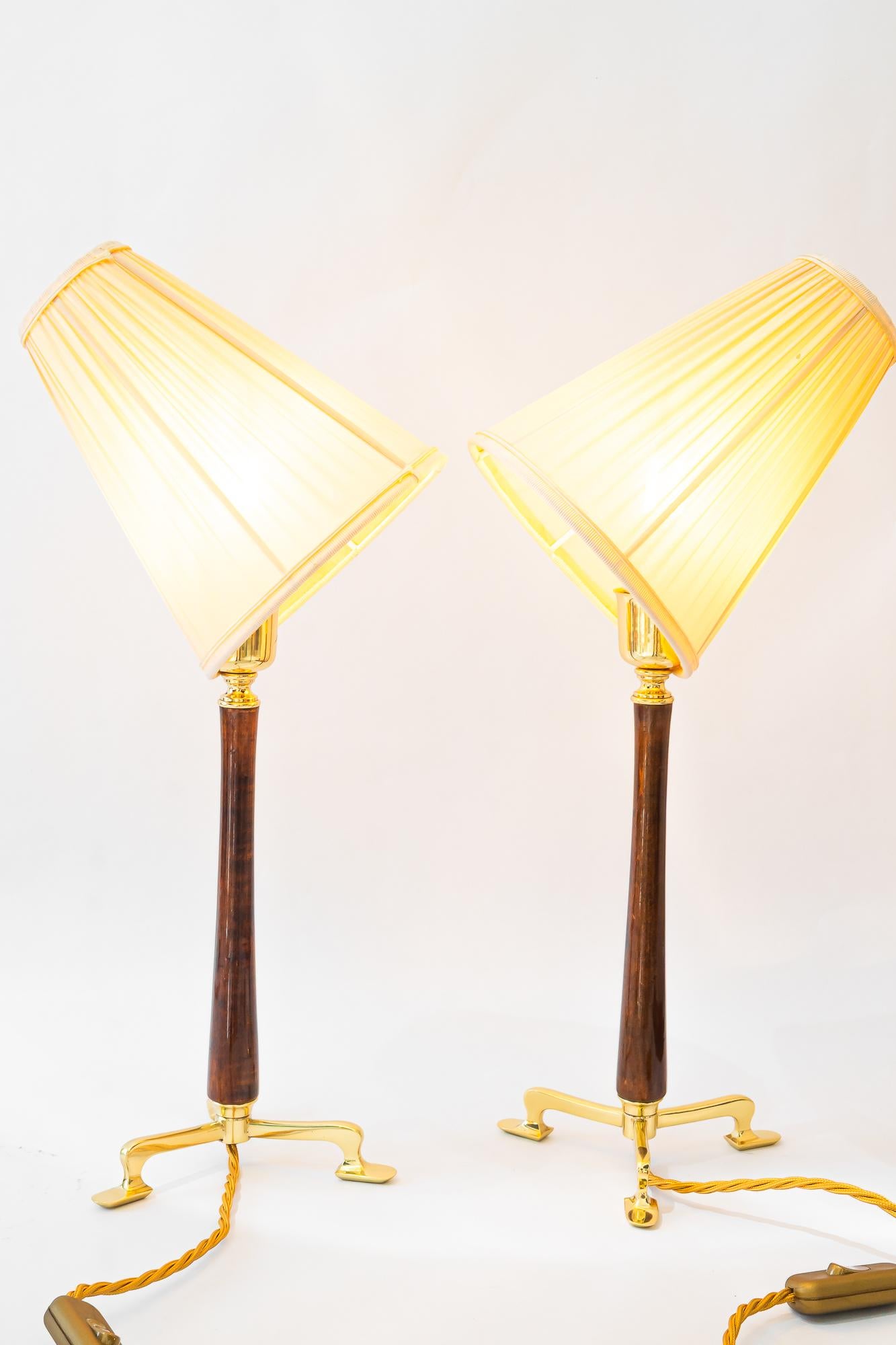 2 lampes de table Rupert Nikoll avec abat-jour en bois et tissu vienne vers 1950 en vente 9