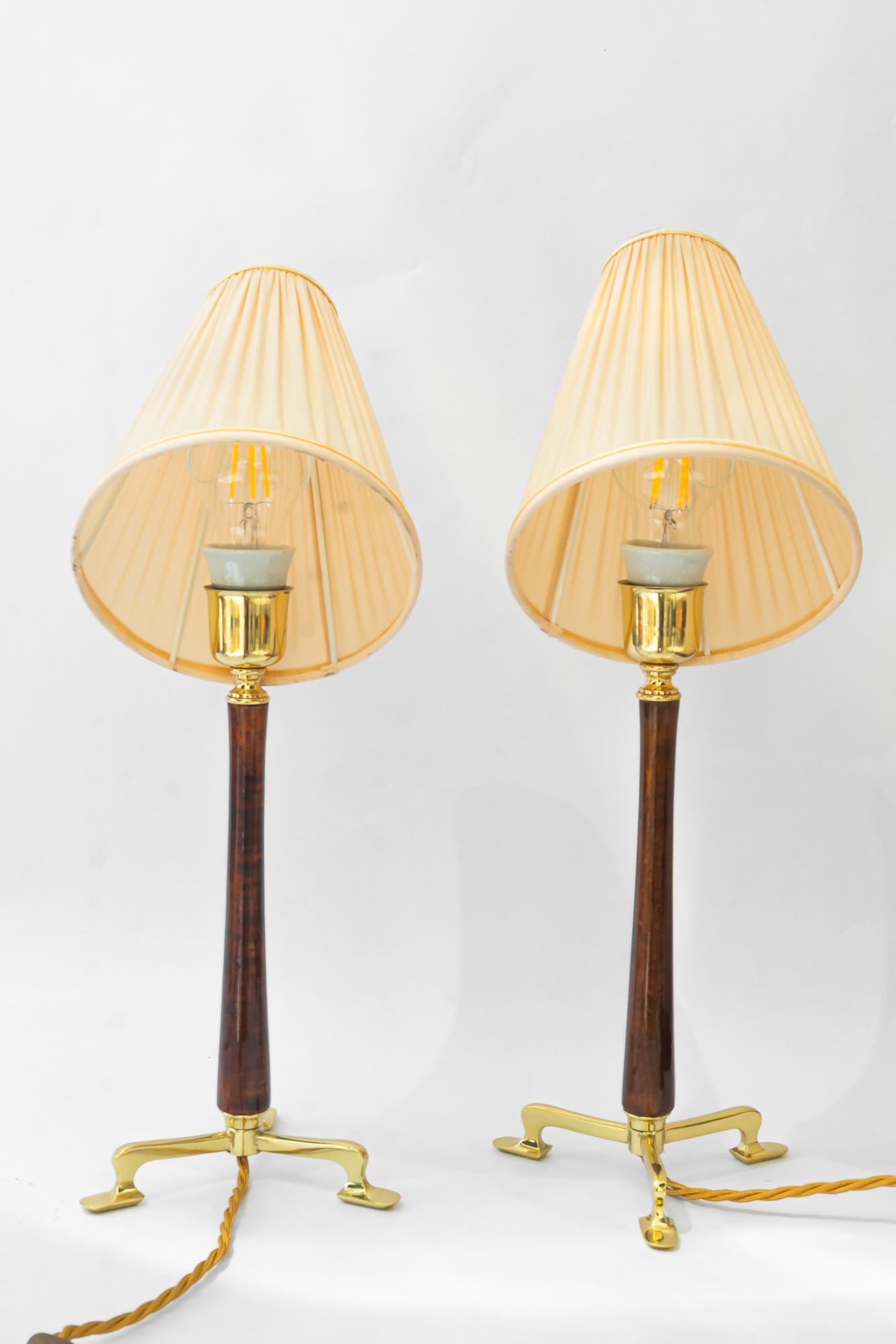 2 lampes de table Rupert Nikoll avec abat-jour en bois et tissu vienne vers 1950 en vente 2