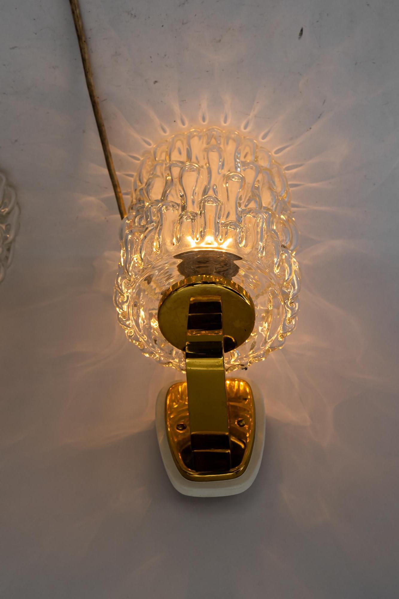 2 lampade da parete Rupert Nikoll con struttura in vetro di Vienna degli anni '50 circa in vendita 7
