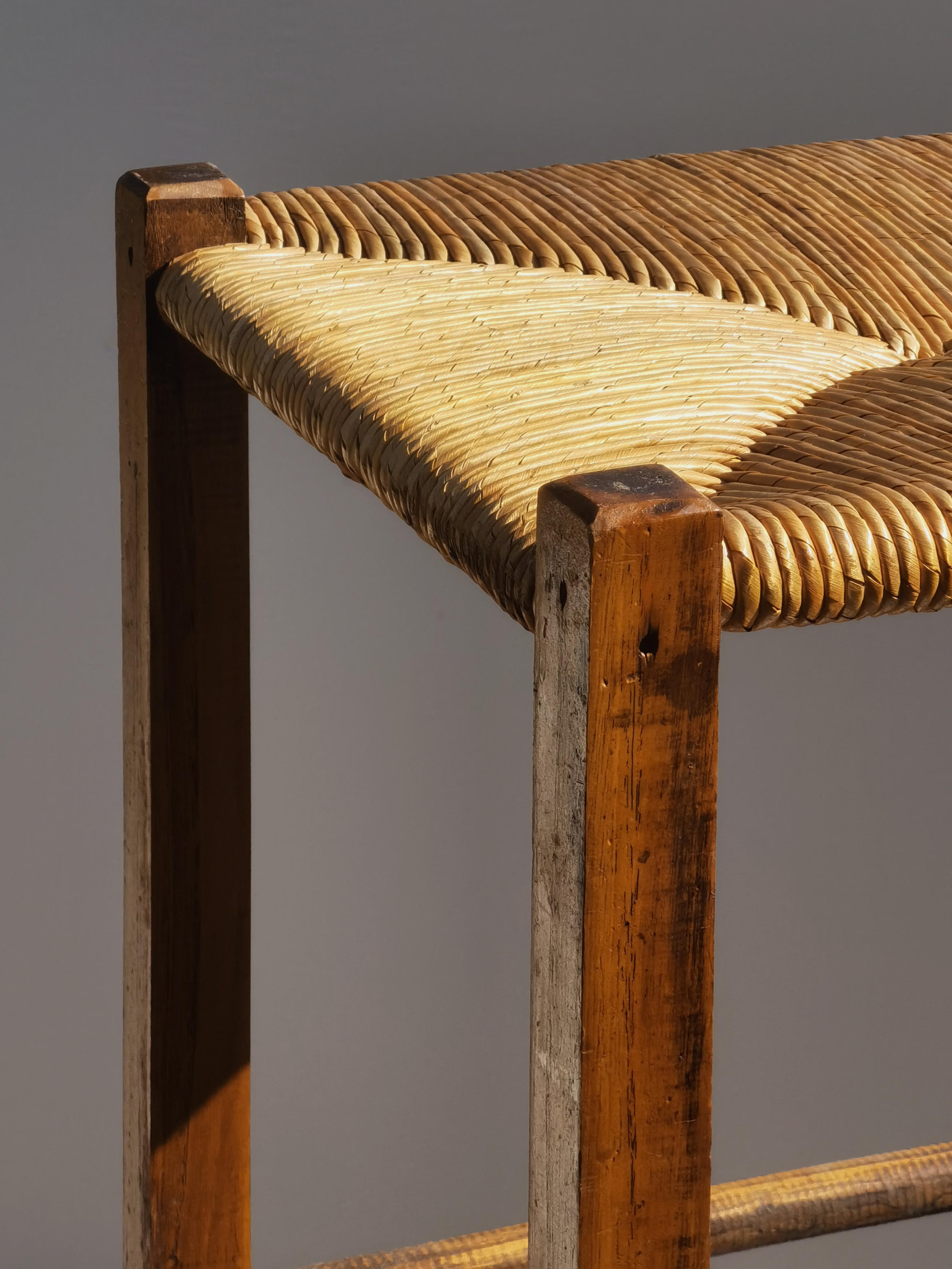 2 RUSTIC MODERN BRUTALIST MID-CENTURY-MODERN MODERNIST BAR STOOLS, France 1950 In Good Condition For Sale In PARIS, FR