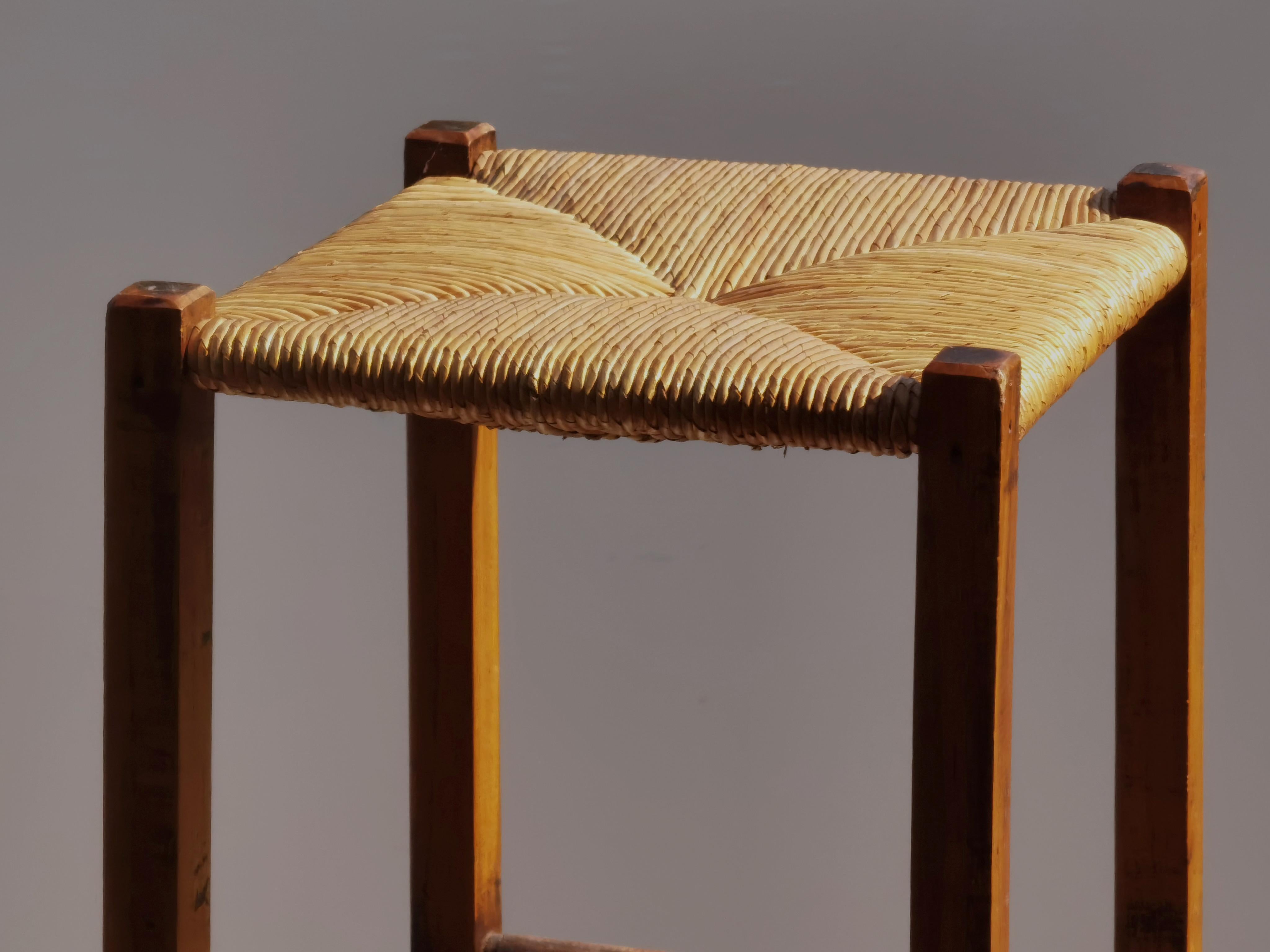 2 RUSTIC MODERN BRUTALIST MID-CENTURY-MODERN MODERNIST BAR STOOLS, France 1950 For Sale 1