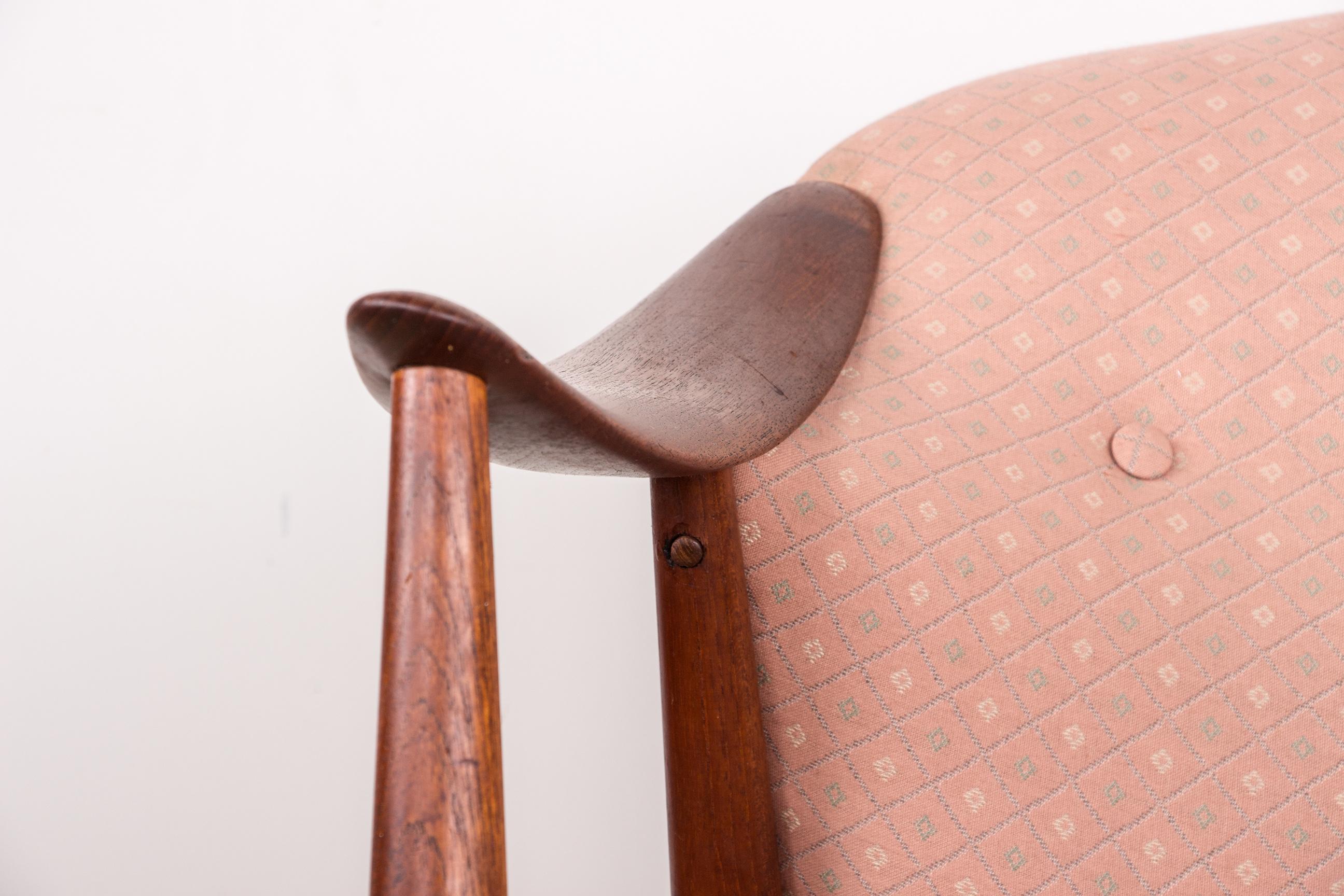 2 fauteuils scandinaves en teck et tissu Tyrol de Gerhard Berg/Westnofa Excellent état - En vente à JOINVILLE-LE-PONT, FR