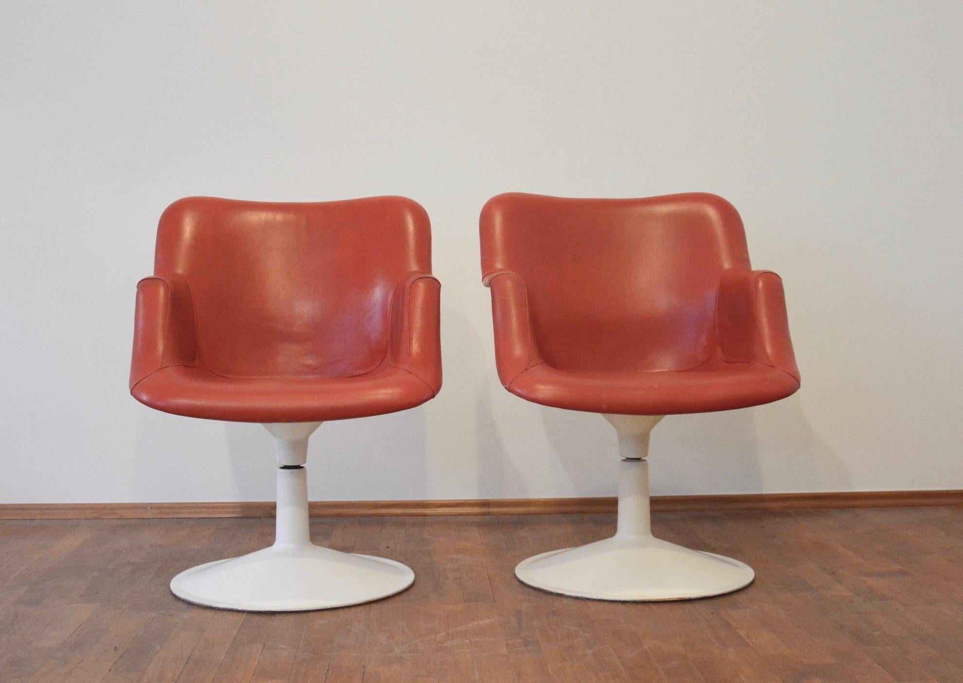 Scandinavian Modern 2 Scandinavian Midcentury Swivel Chairs by Yrjö Kukkapuro, Finland, 1960s