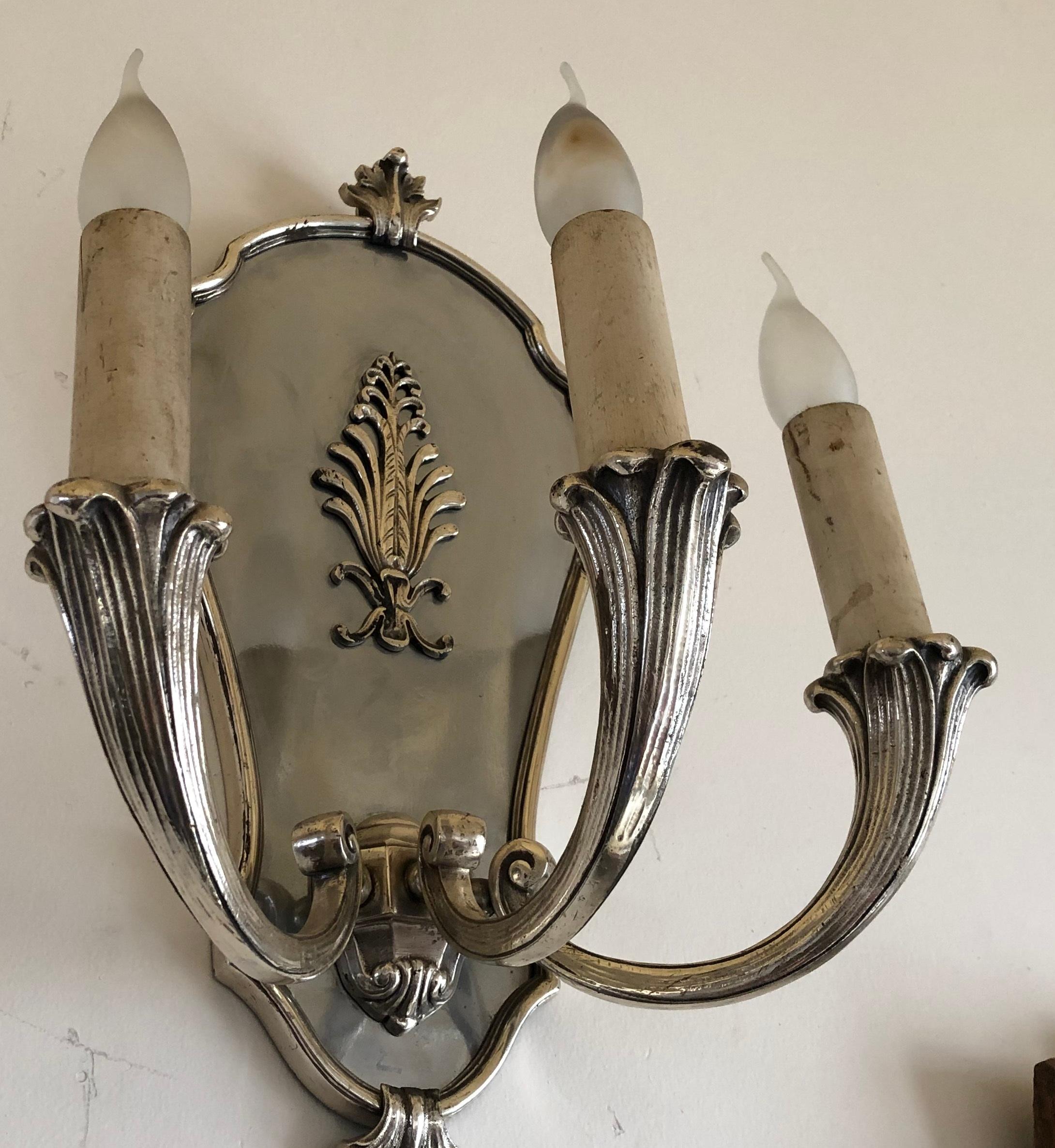Bronze 2 Sconces in silver-plated bronze,  French, 1920, Style: Art Deco For Sale