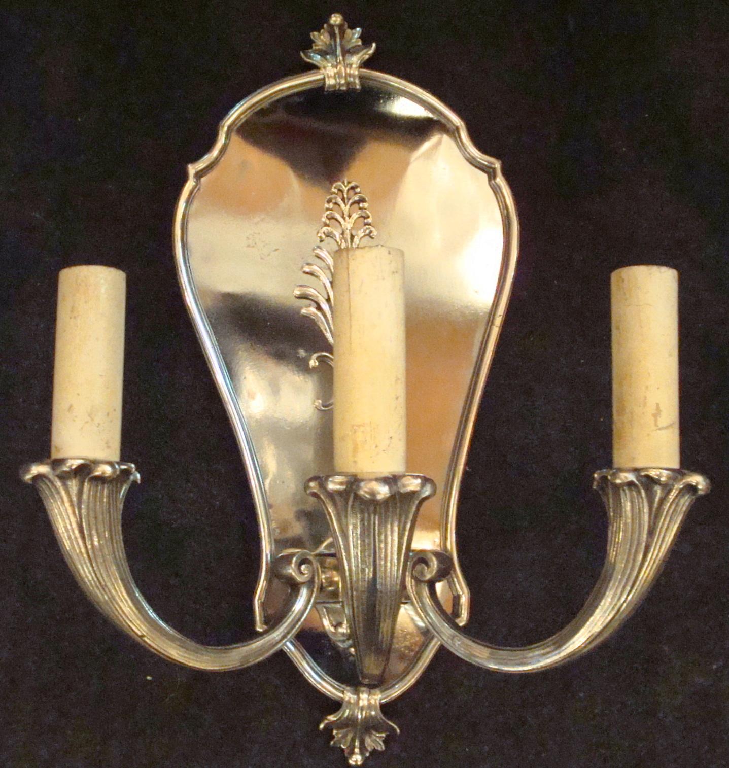 2 Sconces in silver-plated bronze,  French, 1920, Style: Art Deco For Sale 2