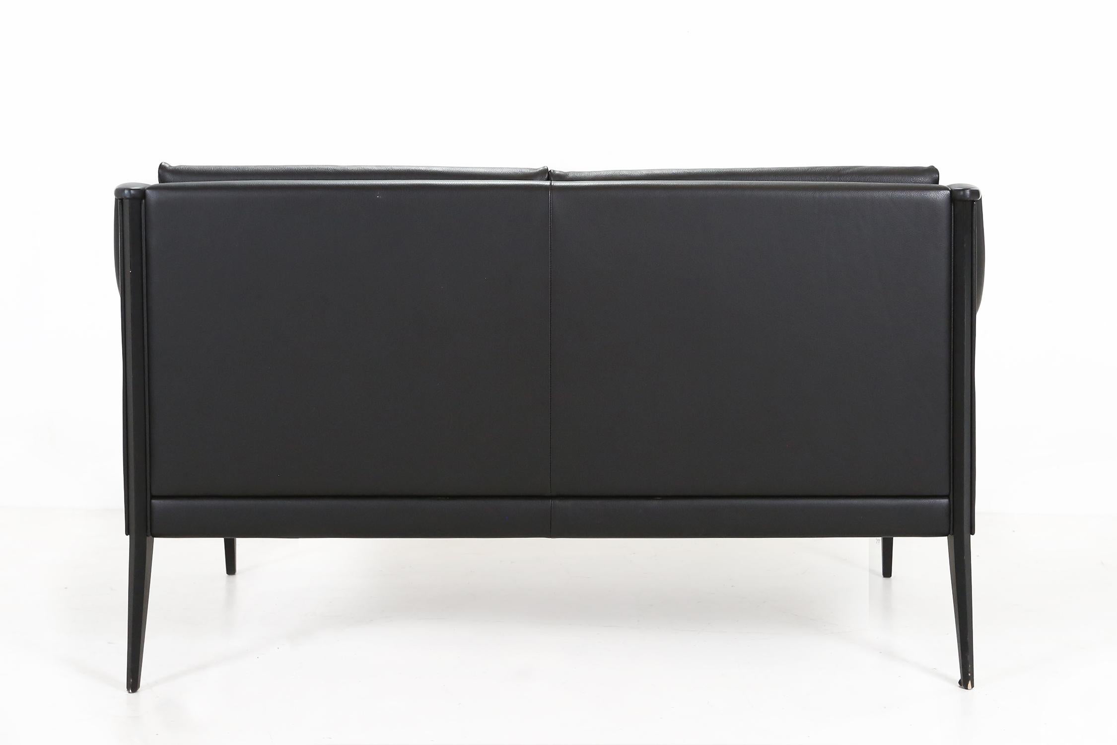 Divano Dezza a 2 posti di Gio Ponti per Poltrona Frau, 2011 in vendita 3
