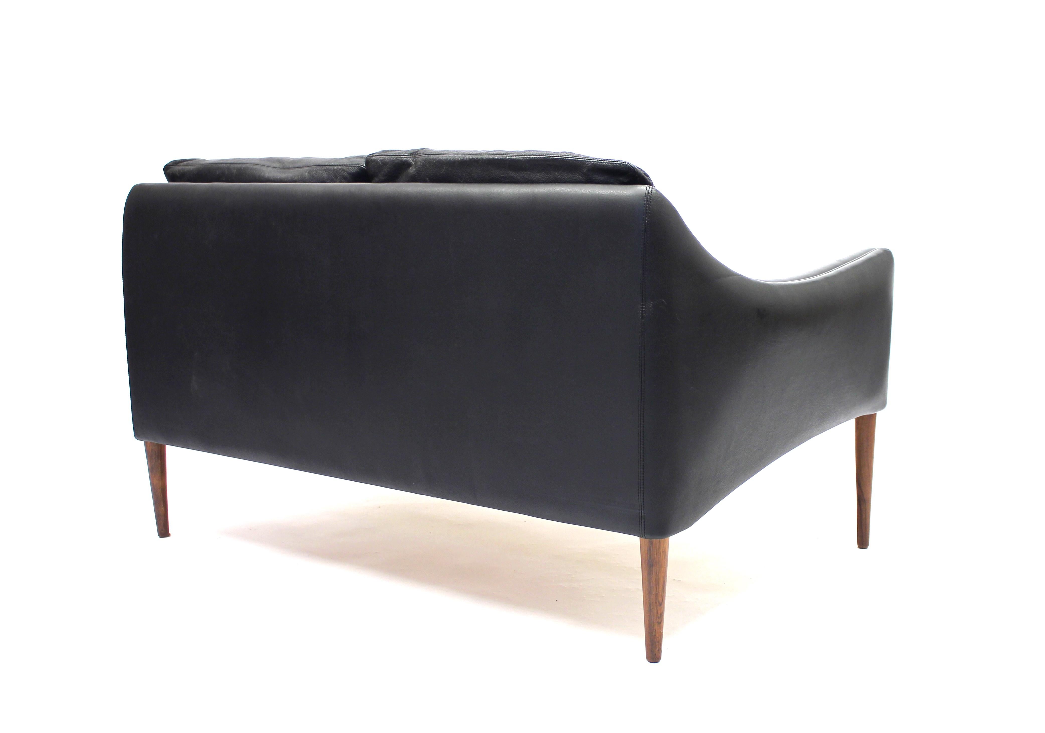 2-Seat Leather and Rosewood Sofa by Hans Olsen for CS Møbelfabrik, 1960s 4