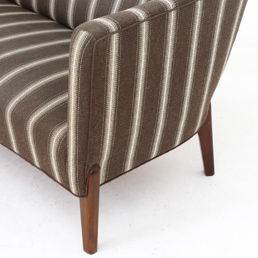 2 Seater-Sofa der dänischen Designerin im Zustand „Gut“ im Angebot in Copenhagen, DK
