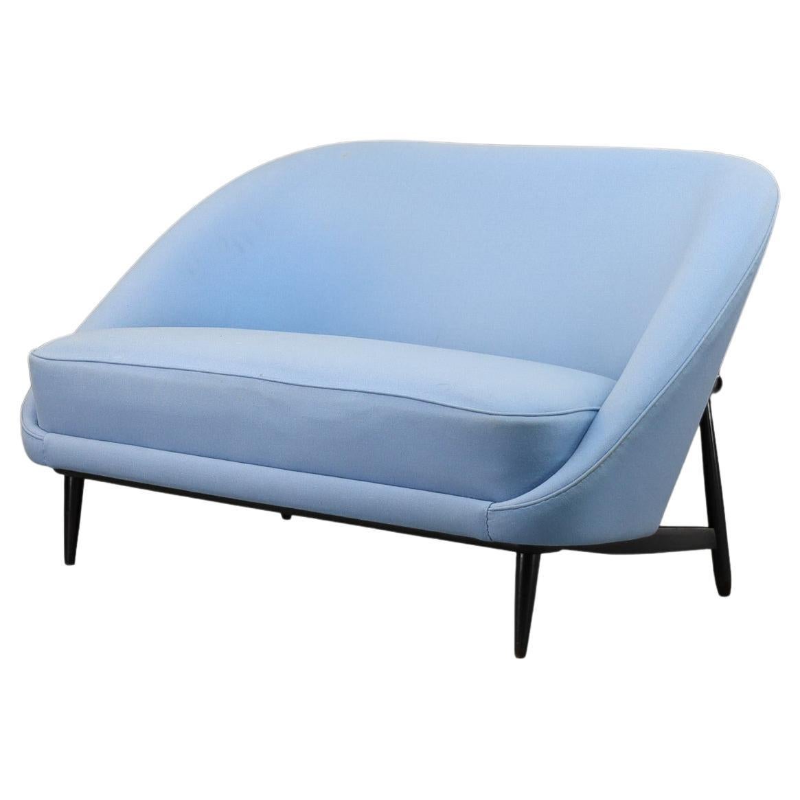 2-sitziges Sofa Model No. 115 von Theo Ruth für Artifort, Niederlande, 1950er Jahre


Dieses elegante 2-Sitzer-Sofa, Modell 115, wurde in den 1950er Jahren von Theo Ruth für Artifort entworfen, einen der innovativsten und einflussreichsten