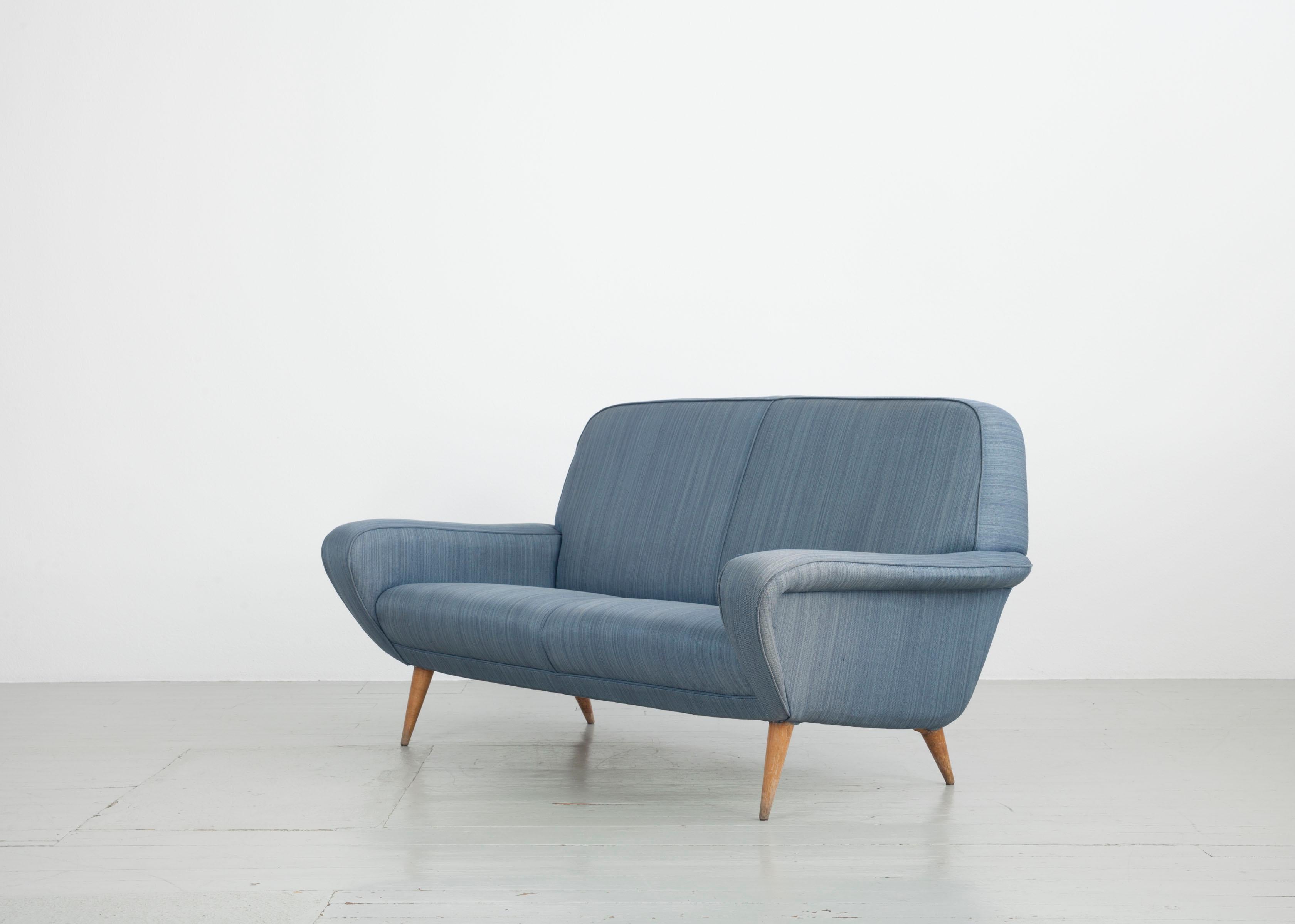 2-Sitz-Sofa Modell „830“, Design Gianfranco Frattini, Cassina, 1950er Jahre im Angebot 3