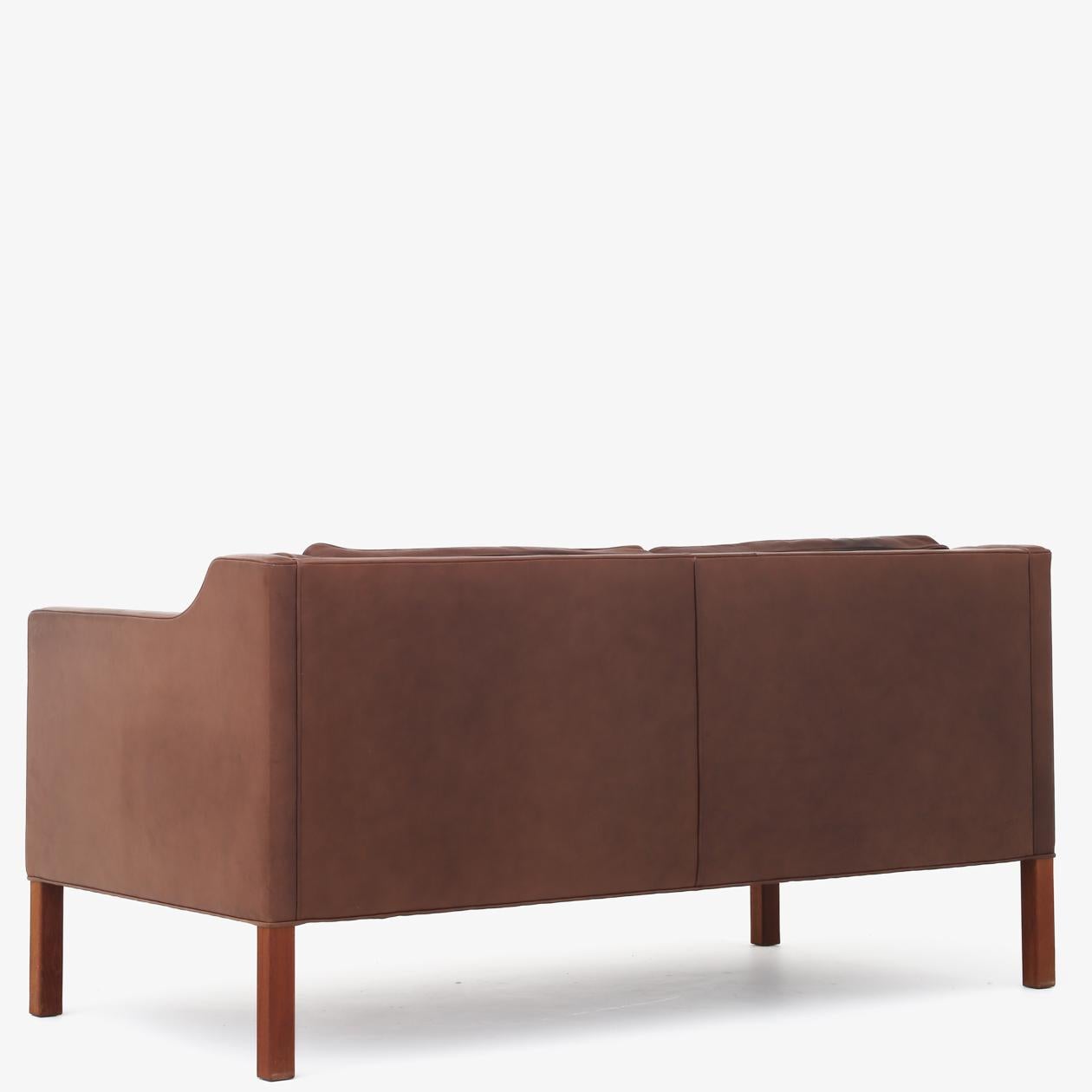 BM 2212 - 2 seater sofa in patinated brown leather on teak legs. Børge Mogensen / Fredericia Furniture.