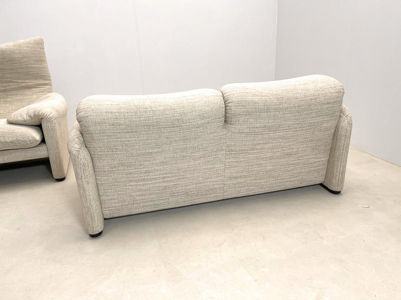 2-Seater Maralunga Sofa by Vico Magistretti for Cassina 3