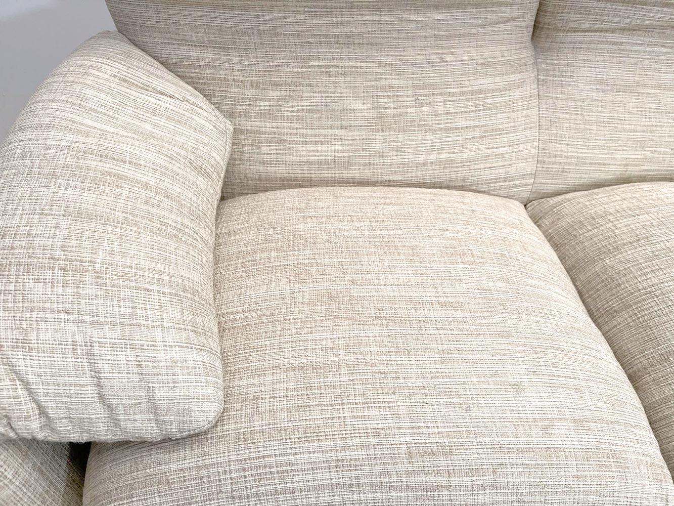 Italian 2-Seater Maralunga Sofa by Vico Magistretti for Cassina