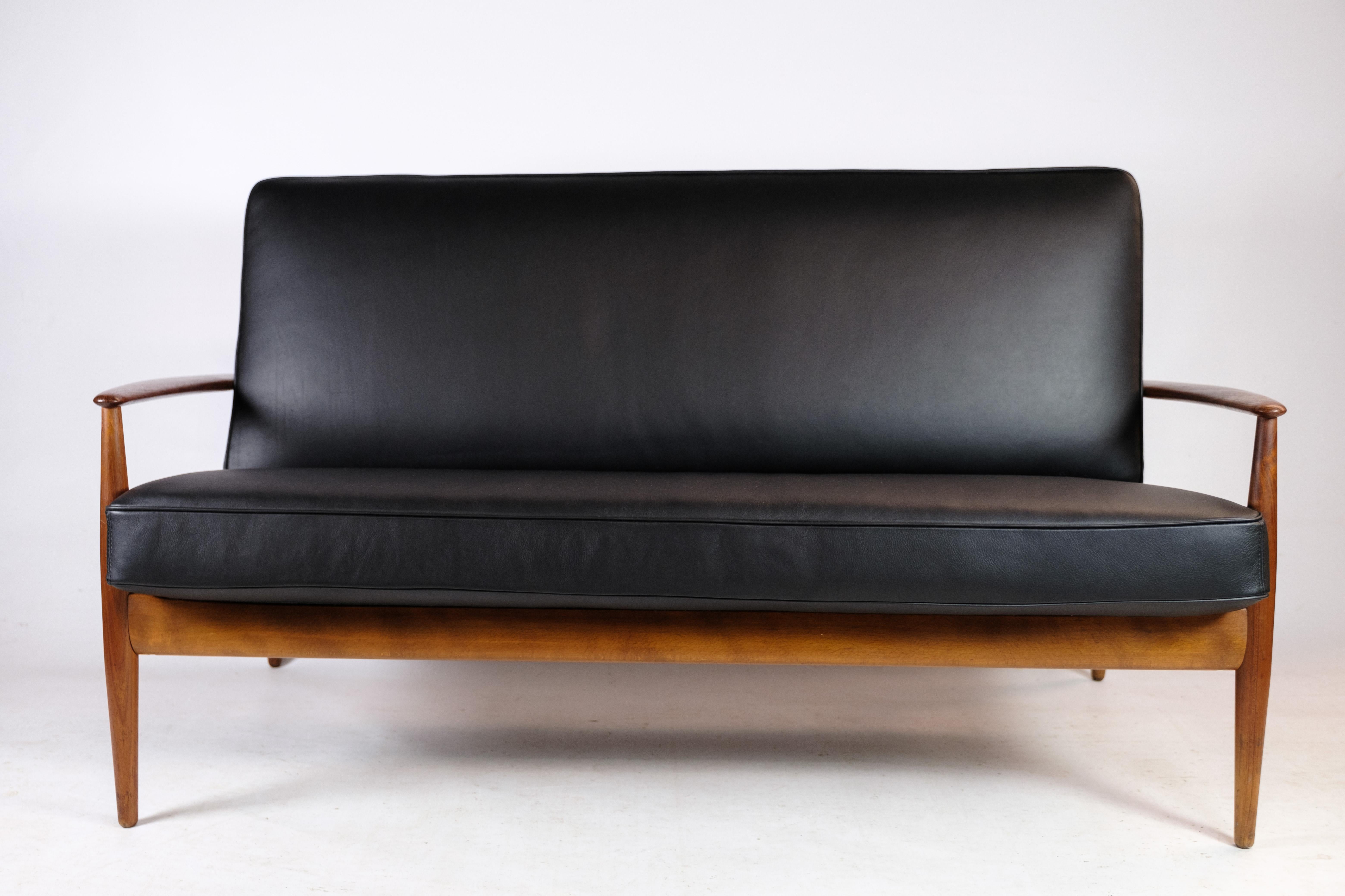 Mid-Century Modern 2 Seater Sofa Model 118 Made With a Teak Frame By Grete Jalk From 1960s For Sale