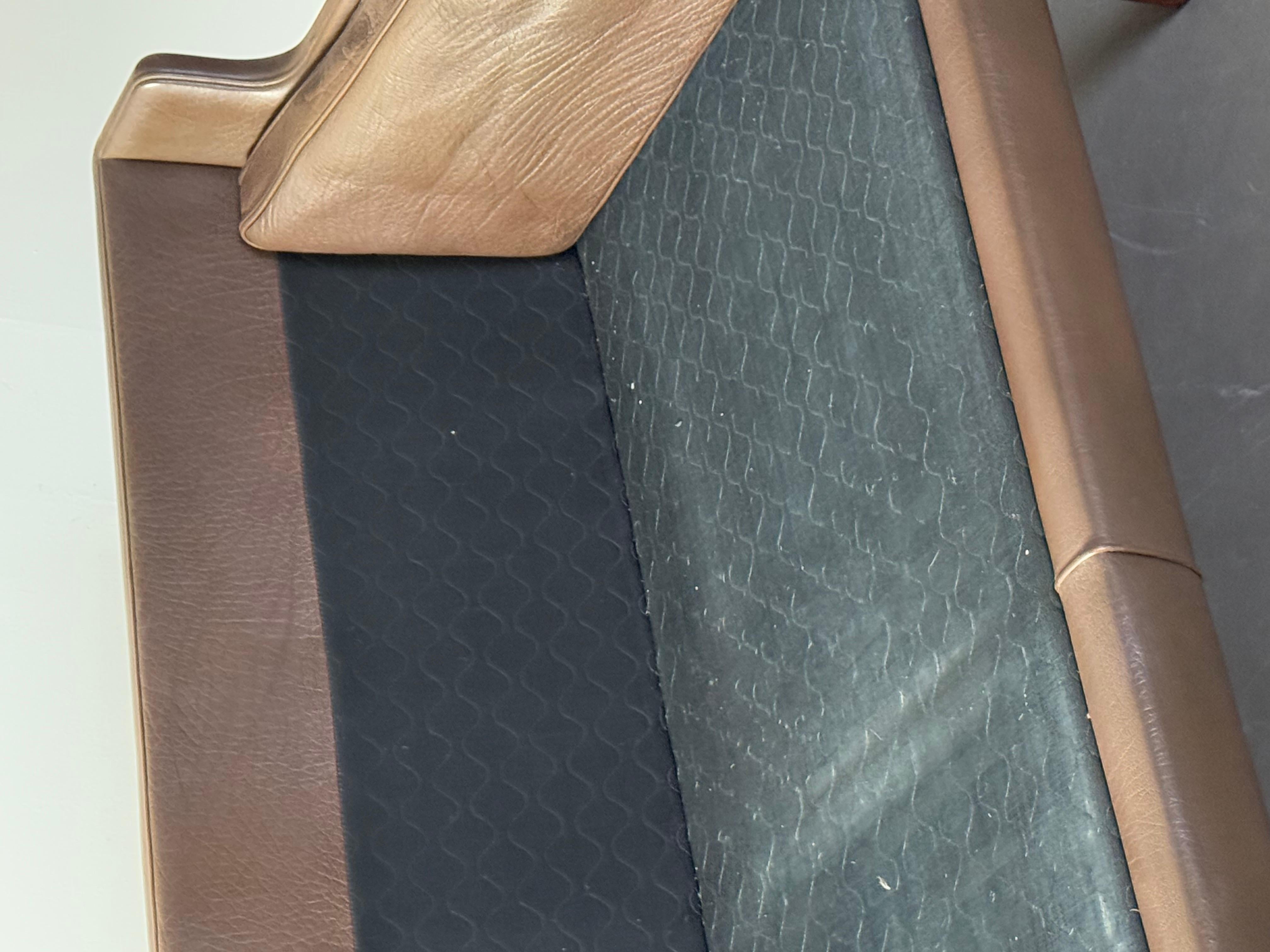 2-sitziges Sofa in braunem Leder, Illum Wikkelso für Holger Christiansen im Angebot 2