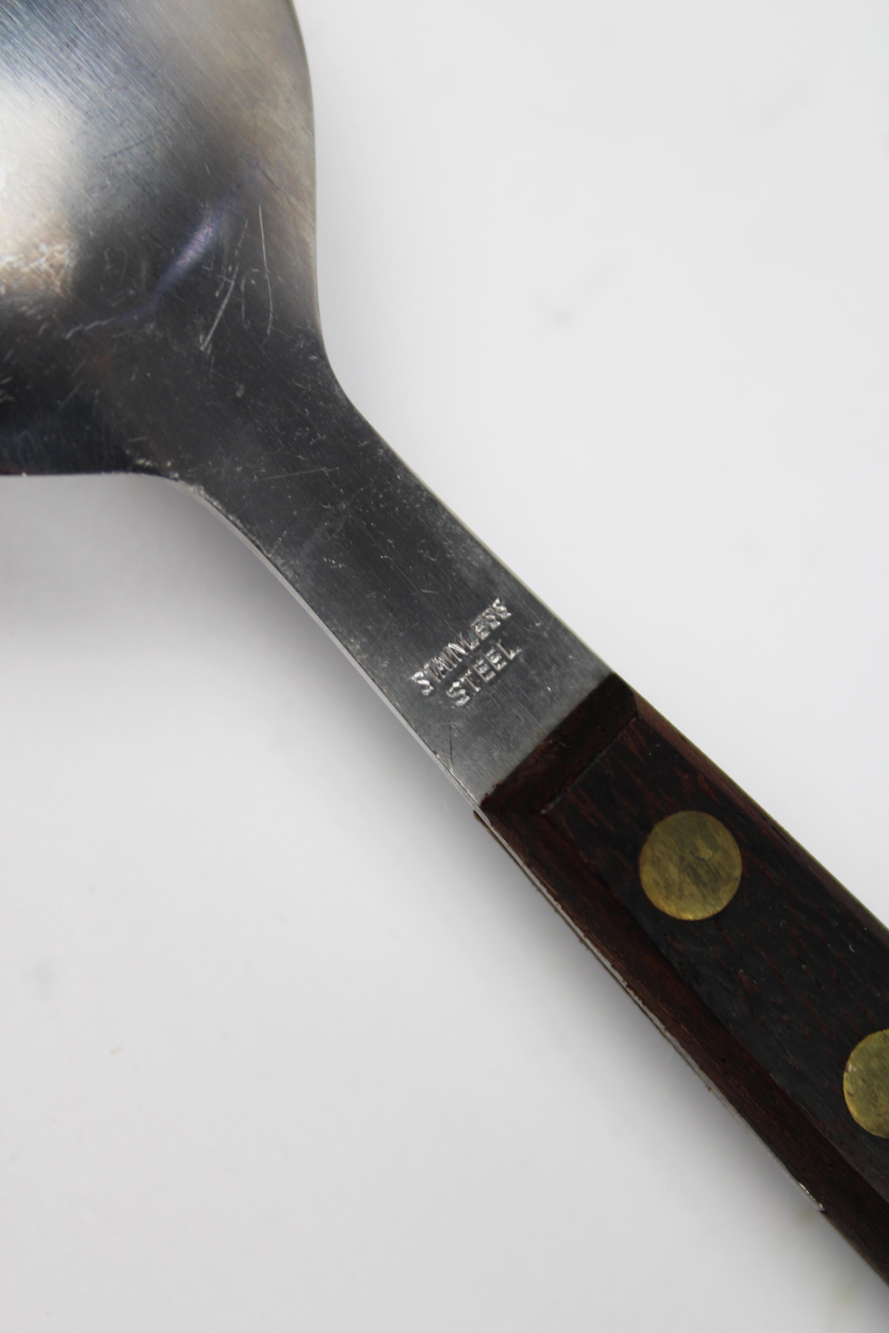 Machine-Made 2 sets of 1960 rosewood Handles Brass Fitted Stainless Steel Salad Server Japan For Sale