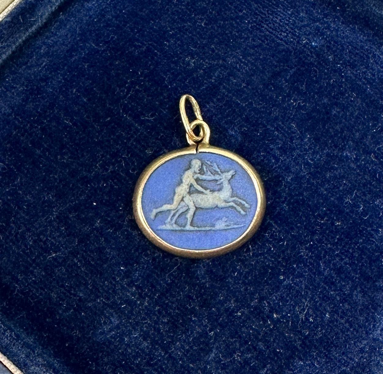 Victorian 2 Sided God on Chariot and Running Deer Blue Cameo Pendant Necklace Gold Antique For Sale