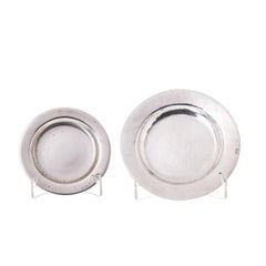 2 assiettes Luiz Ferreira en argent
