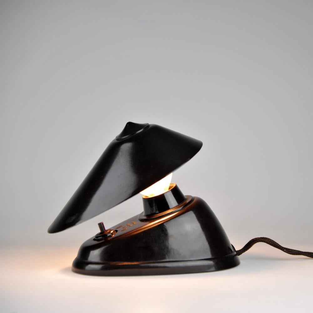 Small Art Deco Bakelite Articulated Table or Wall Light, Streamline For Sale 1