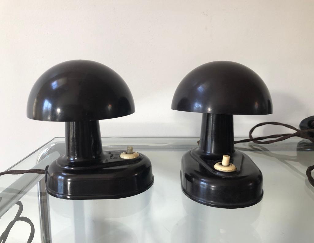 2 Small Art Deco Brown Bakelite Tables or Wall Lights, Adjustable Round Shade (Art déco) im Angebot