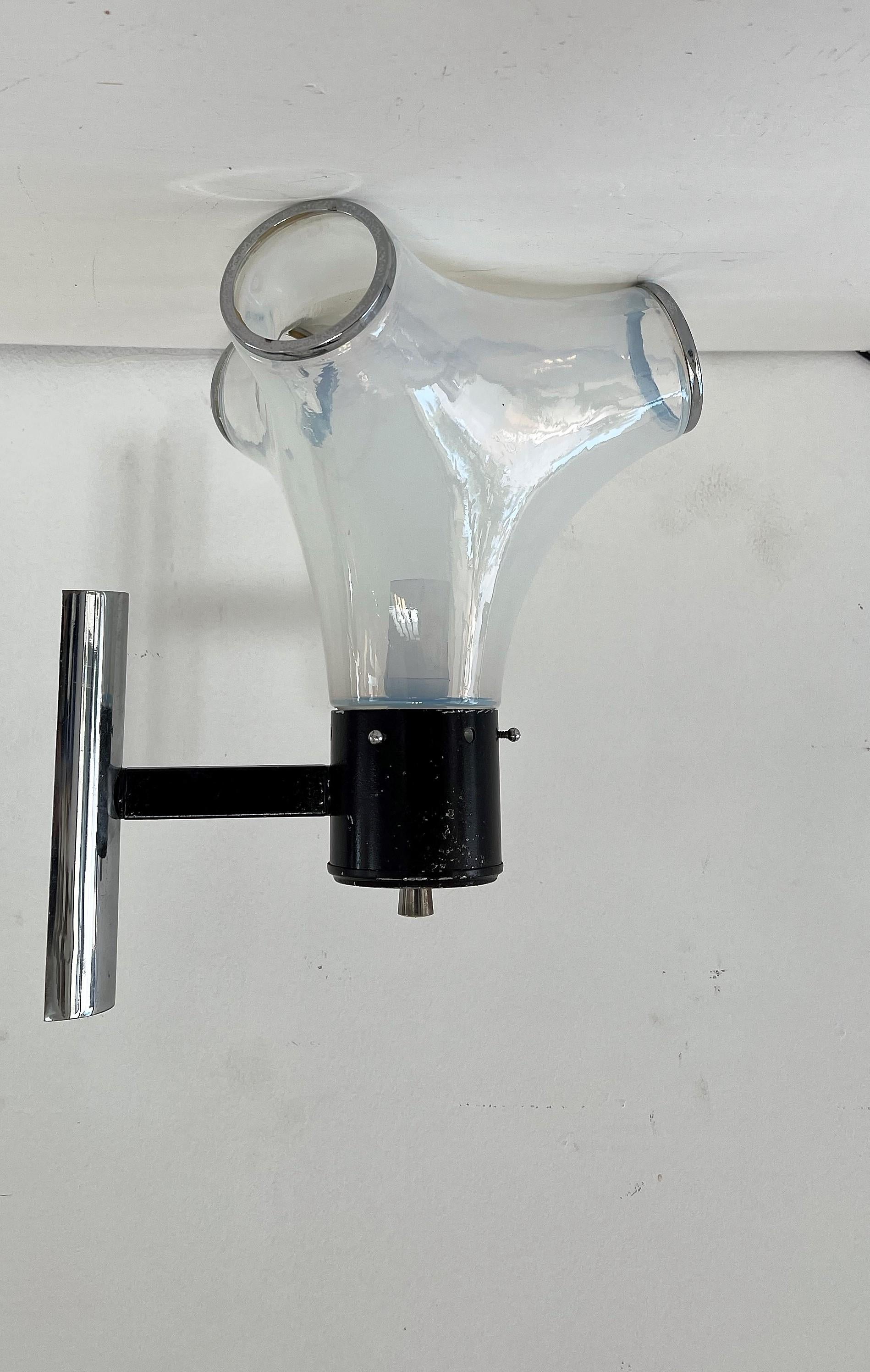 Fait main 2 Appliques de l'ère spatiale conçues par Aldo Nason pour Mazzega en verre de Murano, vers 1968 en vente