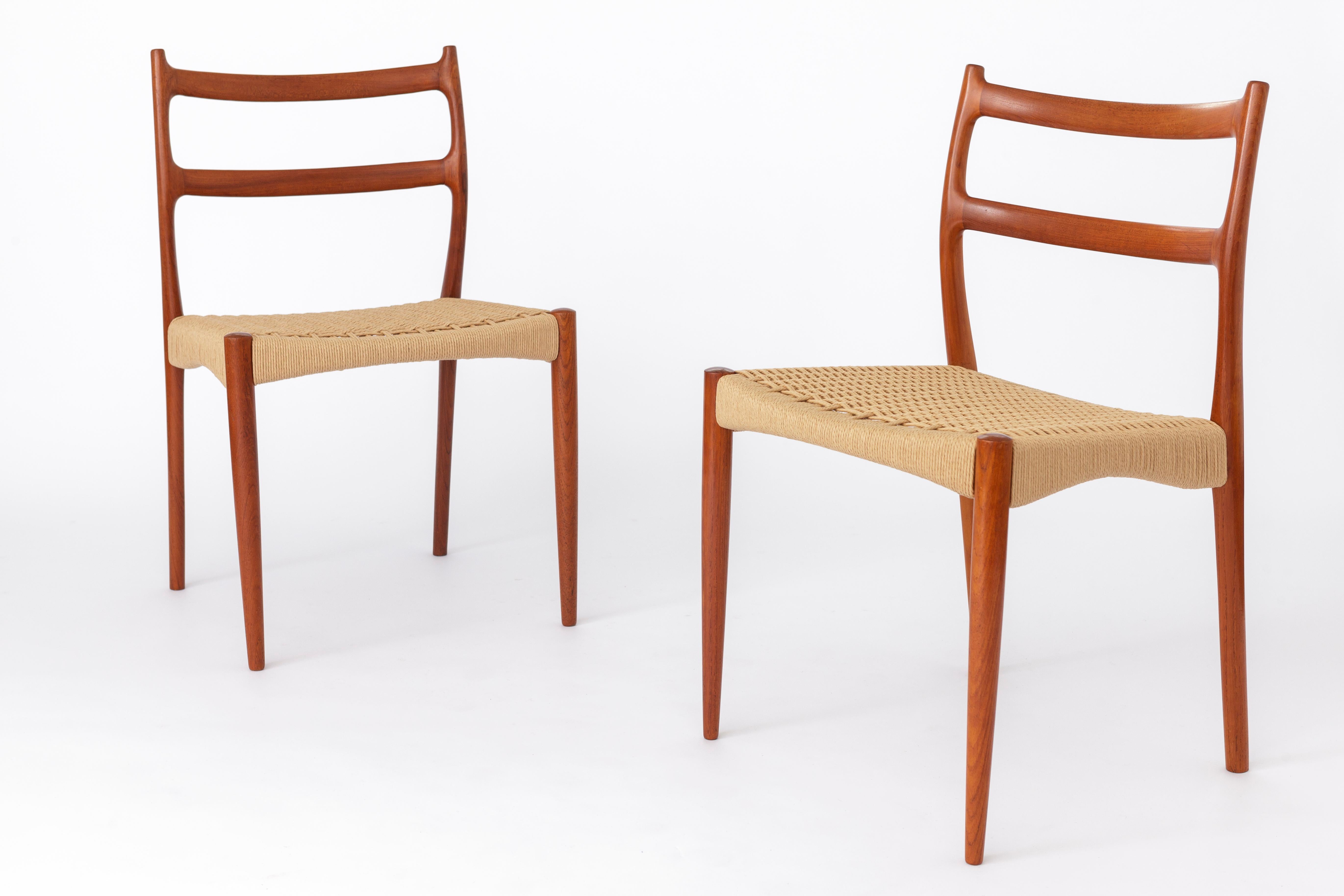 Teak 2 Søren Ladefoged chairs, teak, 1960s, papercord seat, dining chairs, set of 2 For Sale