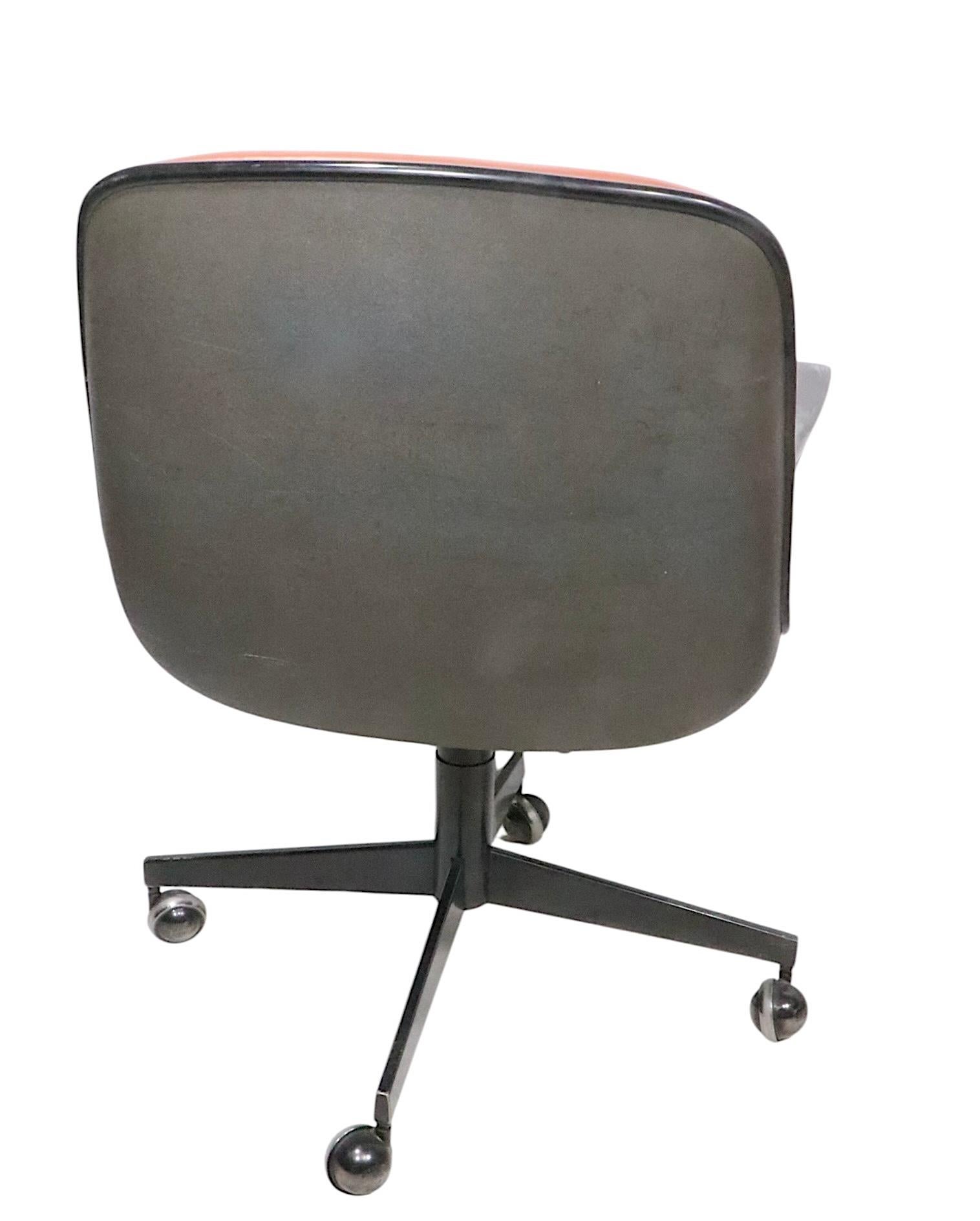2 Steelcase Swivel Tilt Office Chairs Model 451 3