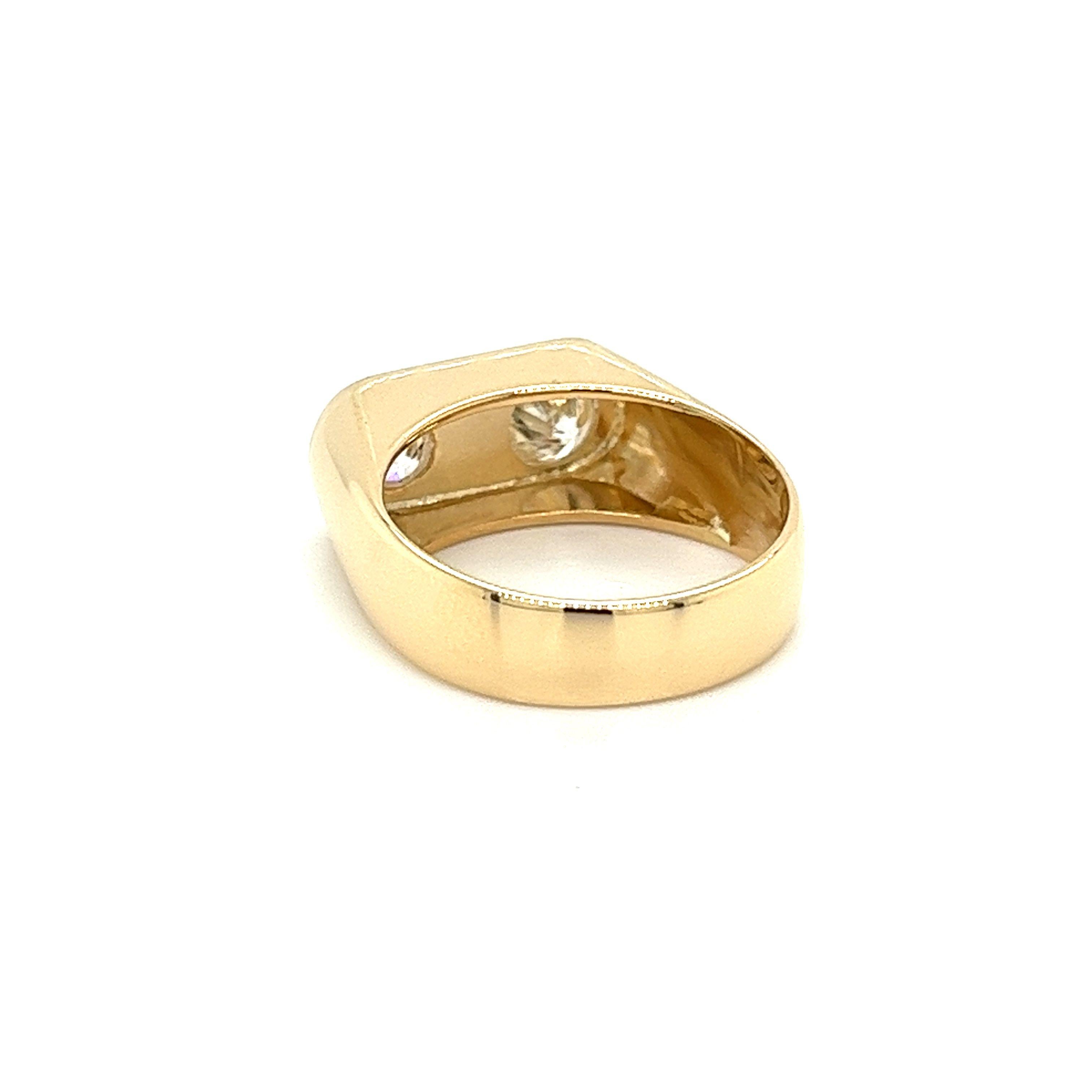 2 Stone Round Cut Bezel Set Diamond Ring in 18k Yellow Gold For Sale 2