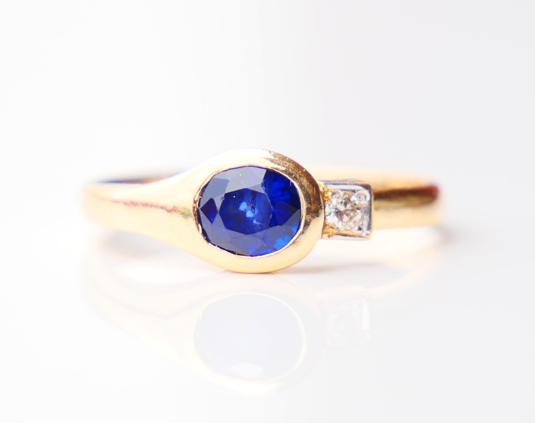 2 stones Ring natural 0.6 Sapphire Diamond solid 18K Gold Platinum Ø US6 / 2.3 g For Sale 1