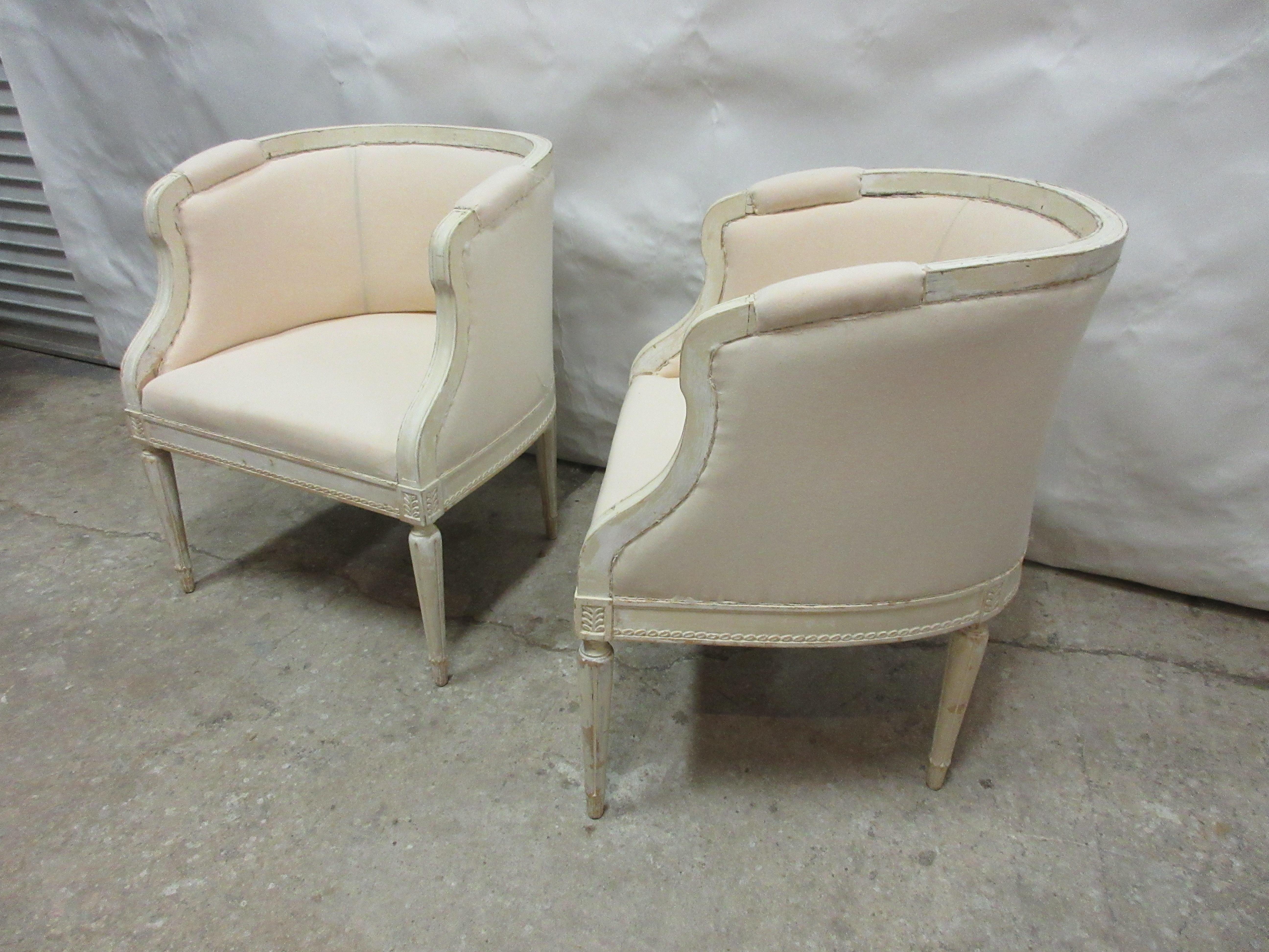 This is an unusual set of 2 Swedish Barrel Chairs 100% Original paint, they have been restored and New seating installed. seating covered in Muslin.