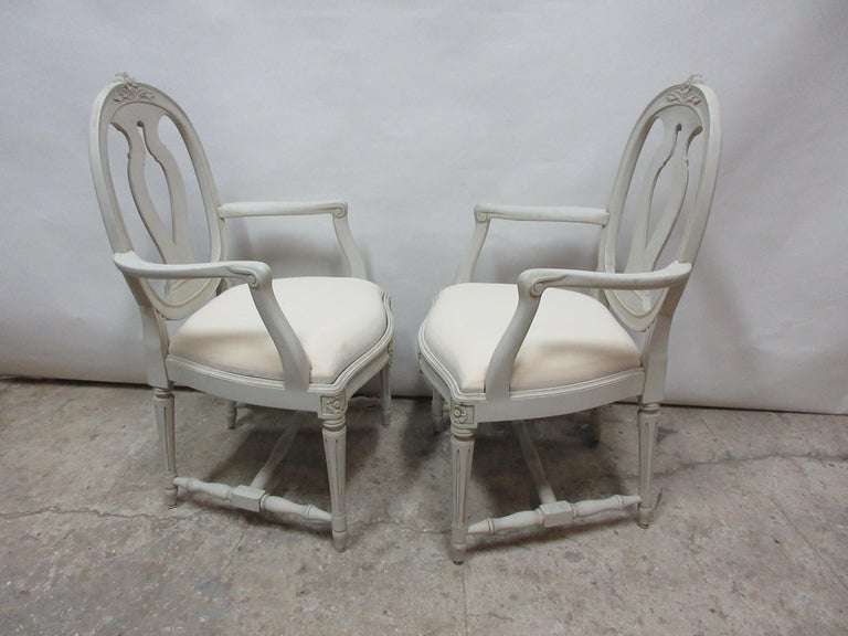 Early 20th Century 2 Swedish Gustavian Armchairs For Sale