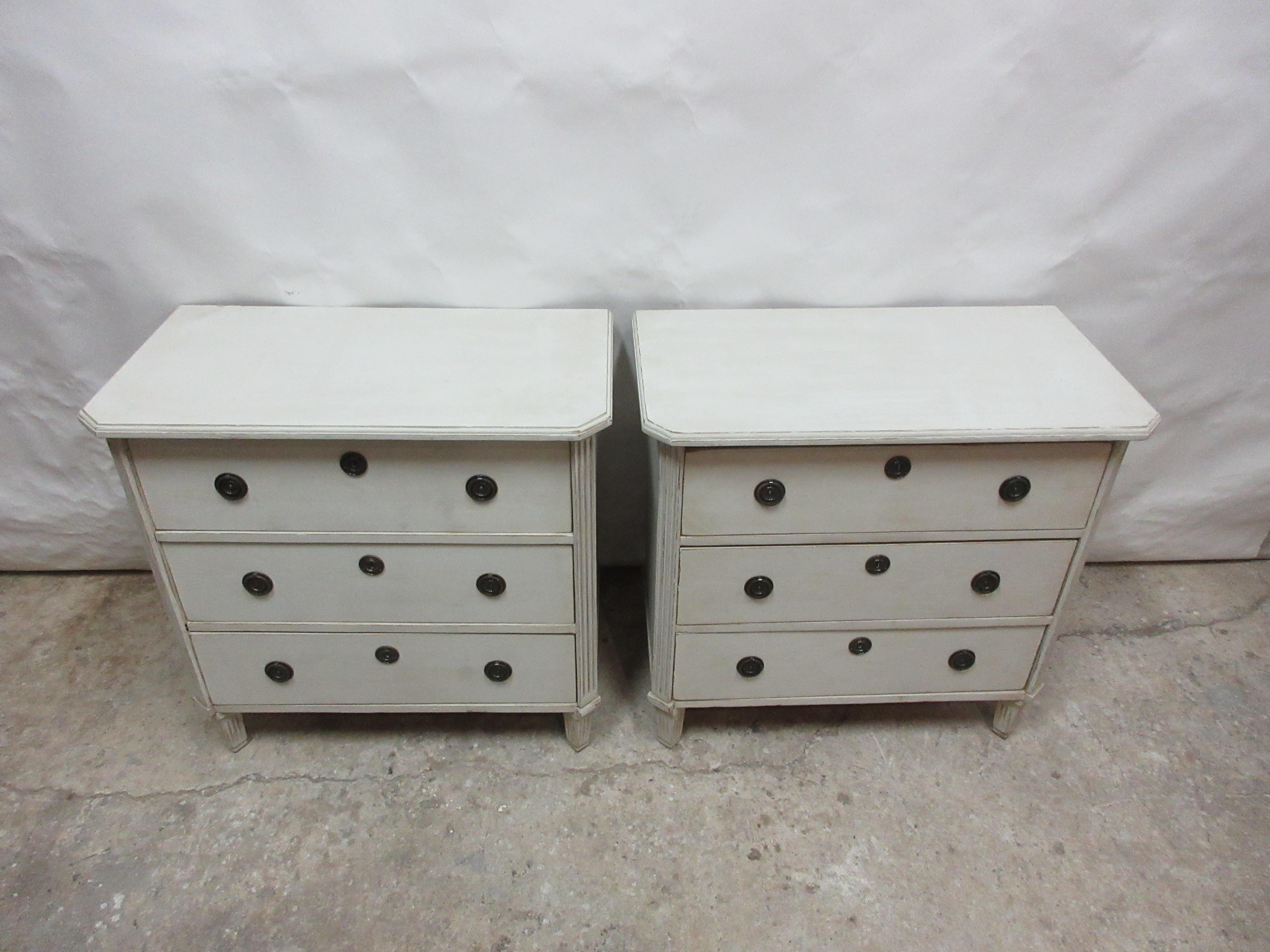 Early 20th Century 2 Swedish Gustavian Style 3 Drawer Chests