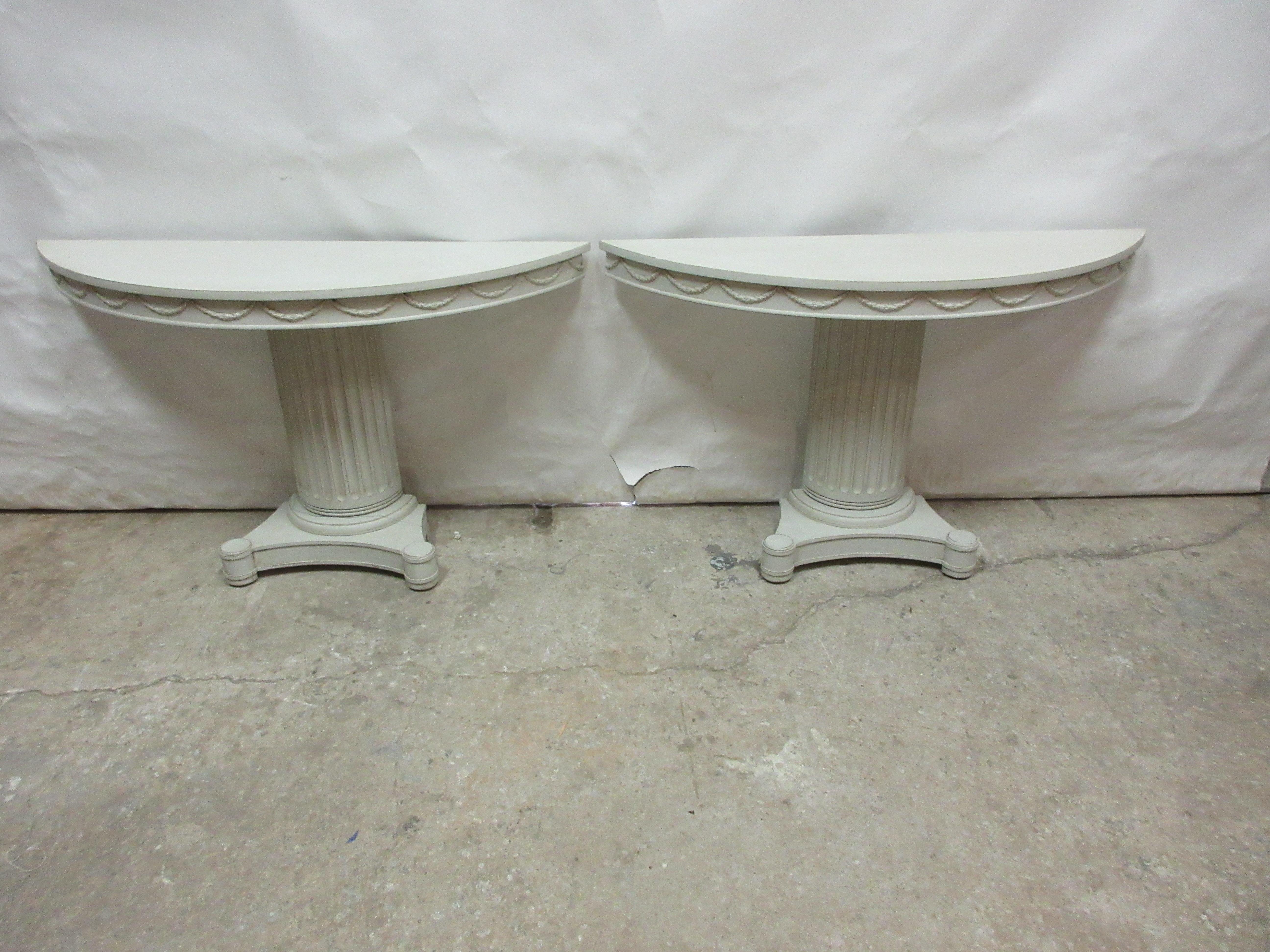 2 Swedish Gustavian Style Console Tables In Good Condition For Sale In Hollywood, FL