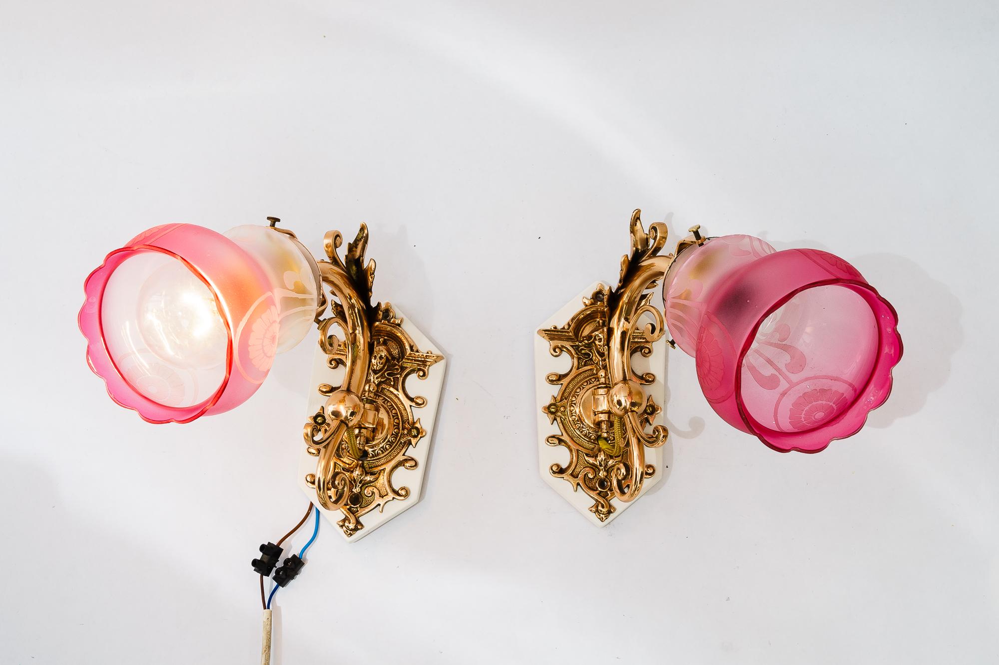 2 swiveling bronze Historistic Wall lamps with glass shades vienna around 1890s For Sale 9